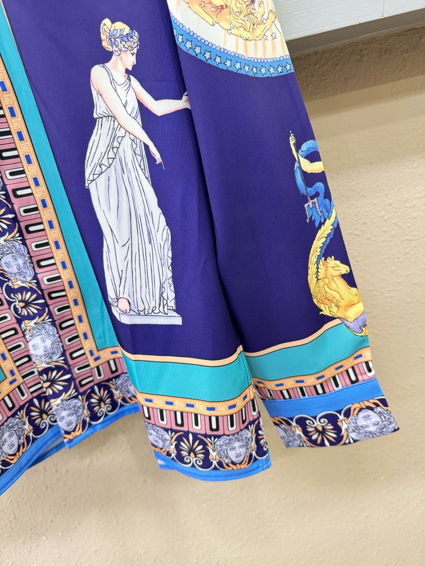 高定款(真丝面料升级 ) Versace 范思哲 最大可穿240斤，新款真丝衬衫，男女同款，定制真丝面料