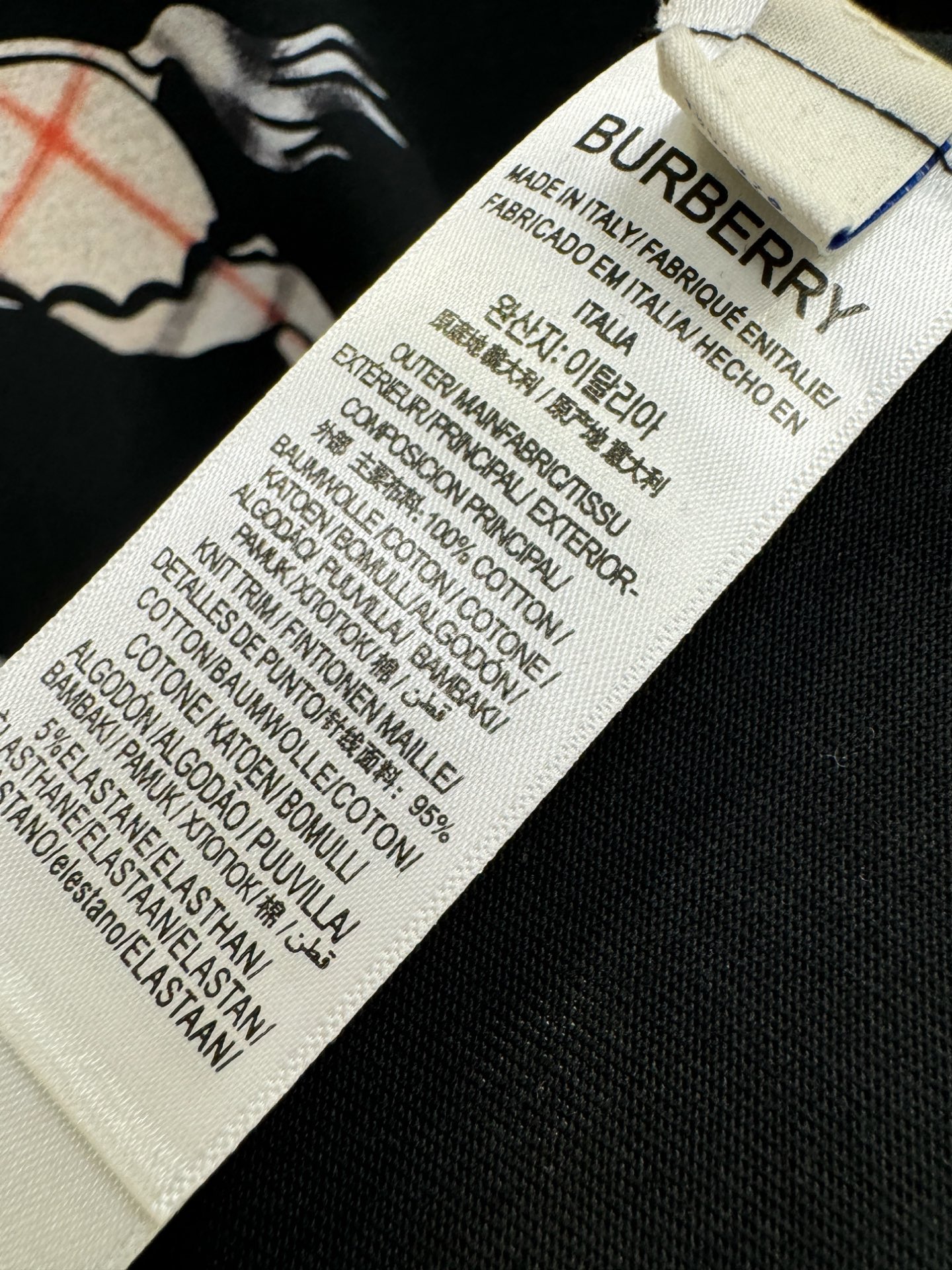 BURBERRY巴宝莉 2026新款短袖T恤！男女同款！走秀图案时尚休闲短袖T恤衫！设计logo设计！极