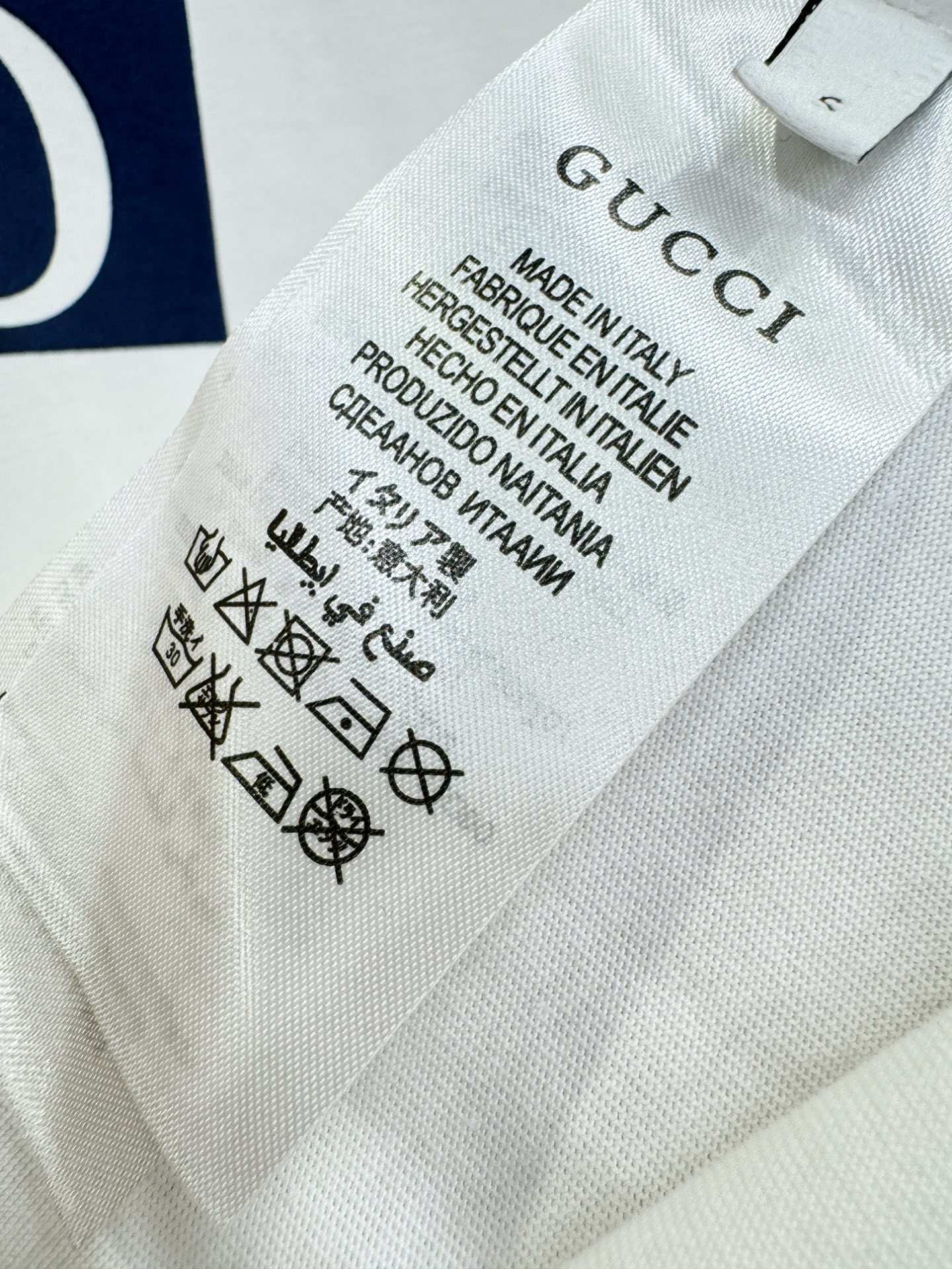 Gucci古奇 2026新款短袖T恤！男女同款！走秀图案时尚休闲短袖T恤衫！设计logo设计！极具设计精