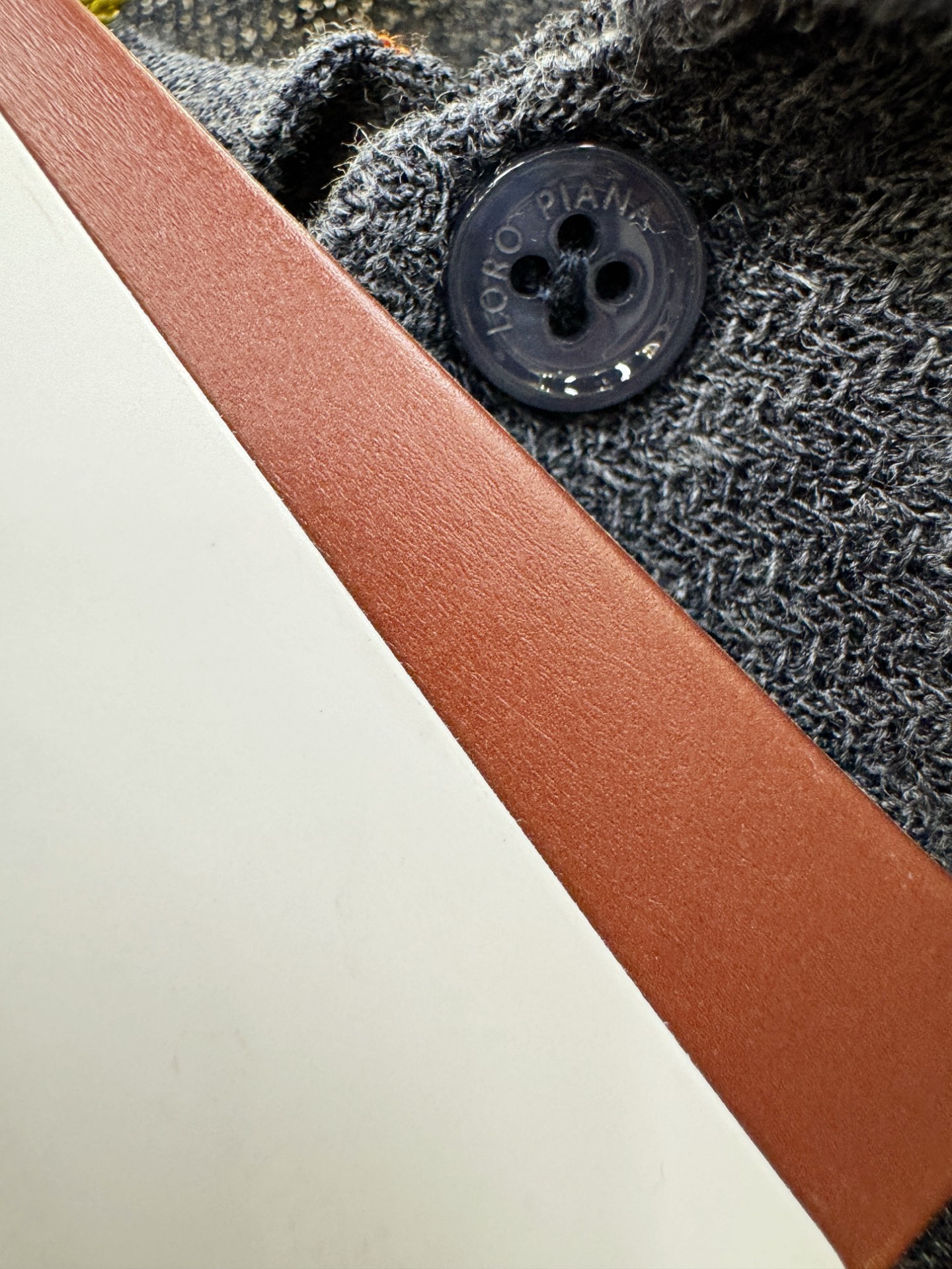 loro Piana诺悠翩雅 2026春夏新品针织短袖，进口针织面料，手感柔软。顶级进口私货，时尚设计潮