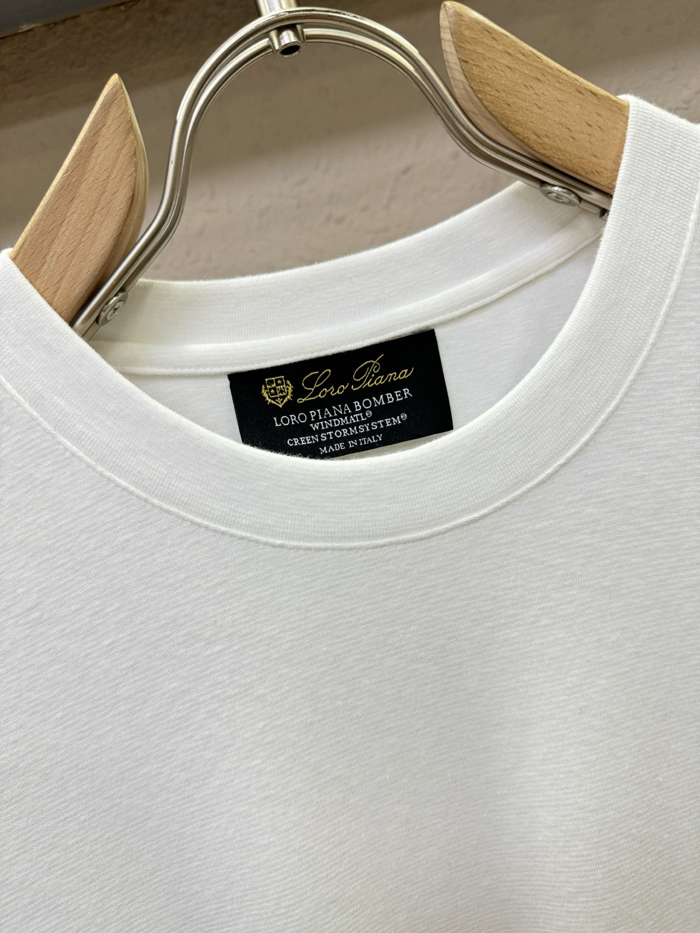 loro Piana诺悠翩雅 2026新品短袖！原版定制面料，手感柔软。顶级进口私货，时尚设计潮流短袖，