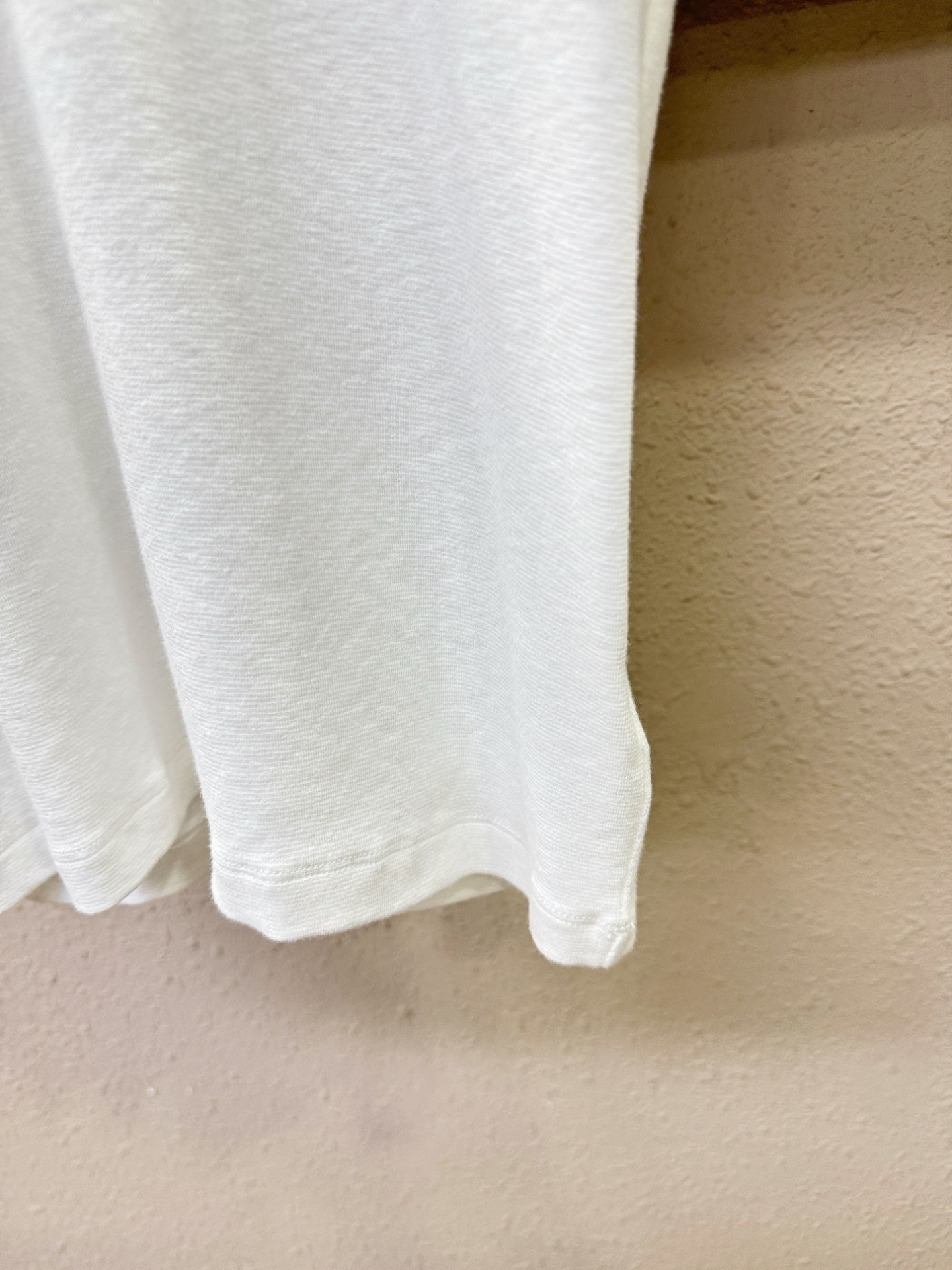 loro Piana诺悠翩雅 2026新品短袖！原版定制面料，手感柔软。顶级进口私货，时尚设计潮流短袖，