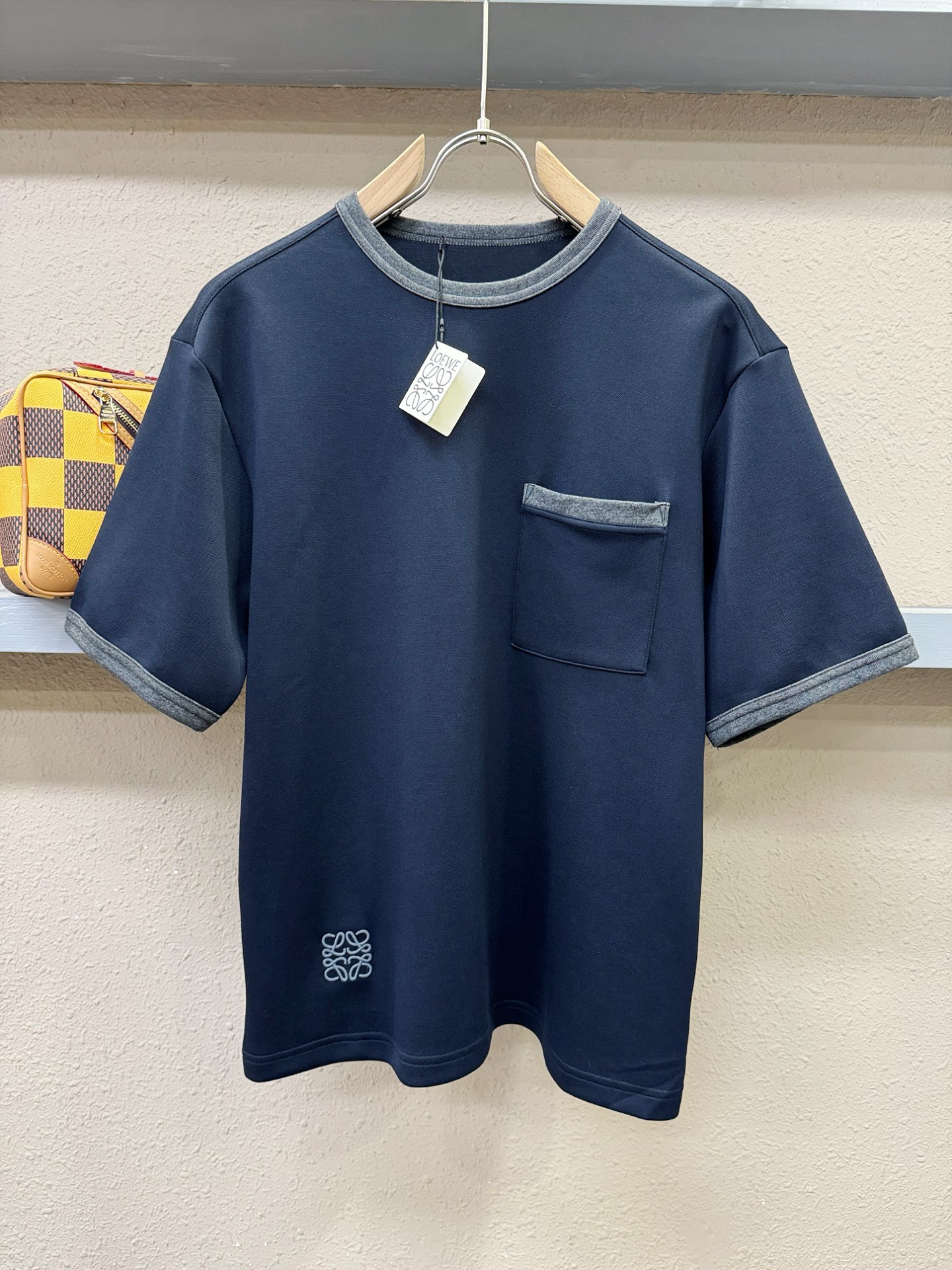 LOEWE罗意威 2026新品短袖！原版定制面料，手感柔软。顶级进口私货，时尚设计潮流短袖，不失奢华 品