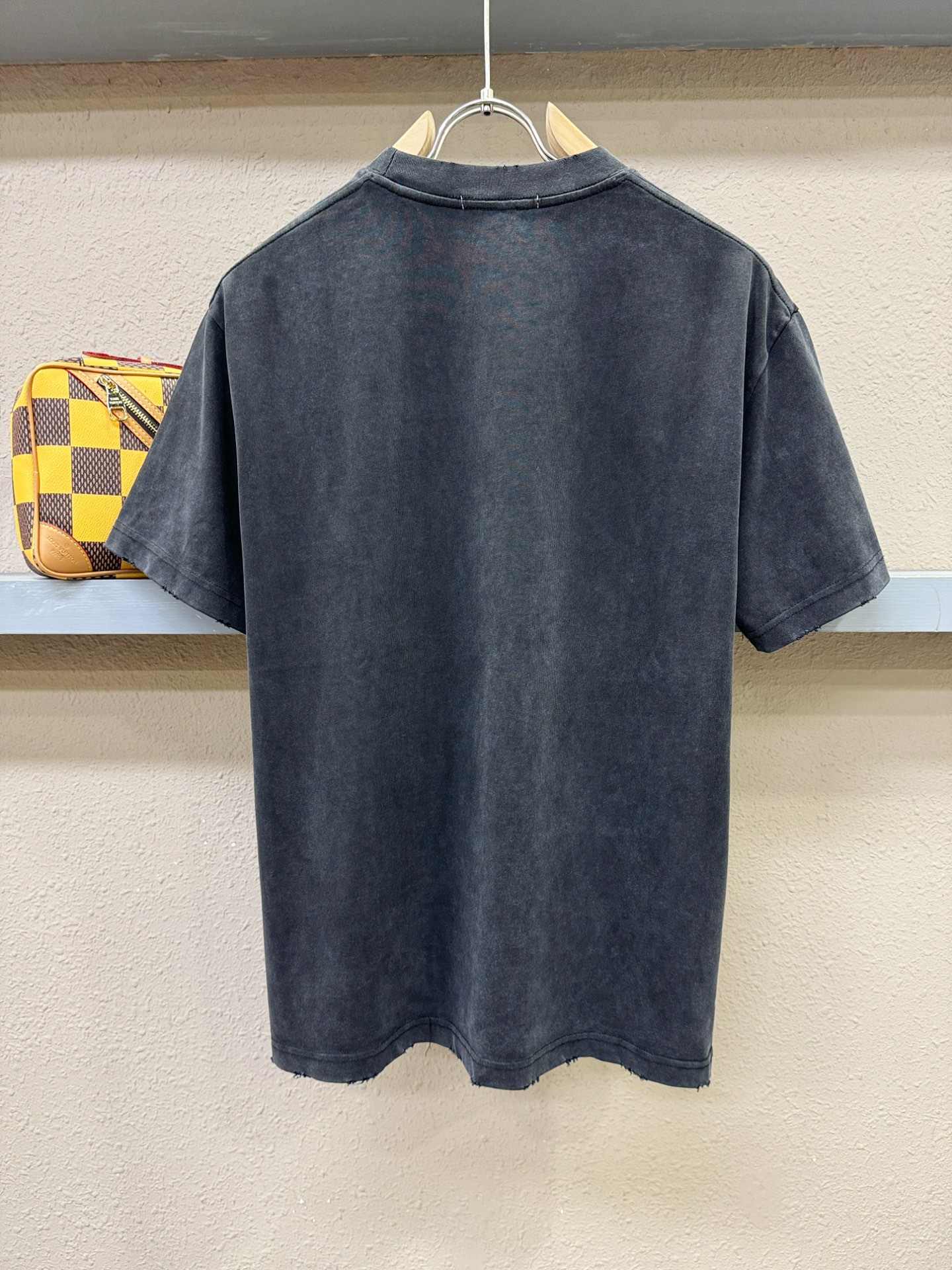 最大可穿240斤‼️马吉拉2026新款短袖T恤！走秀图案时尚休闲短袖T恤衫！设计logo设计！450克棉