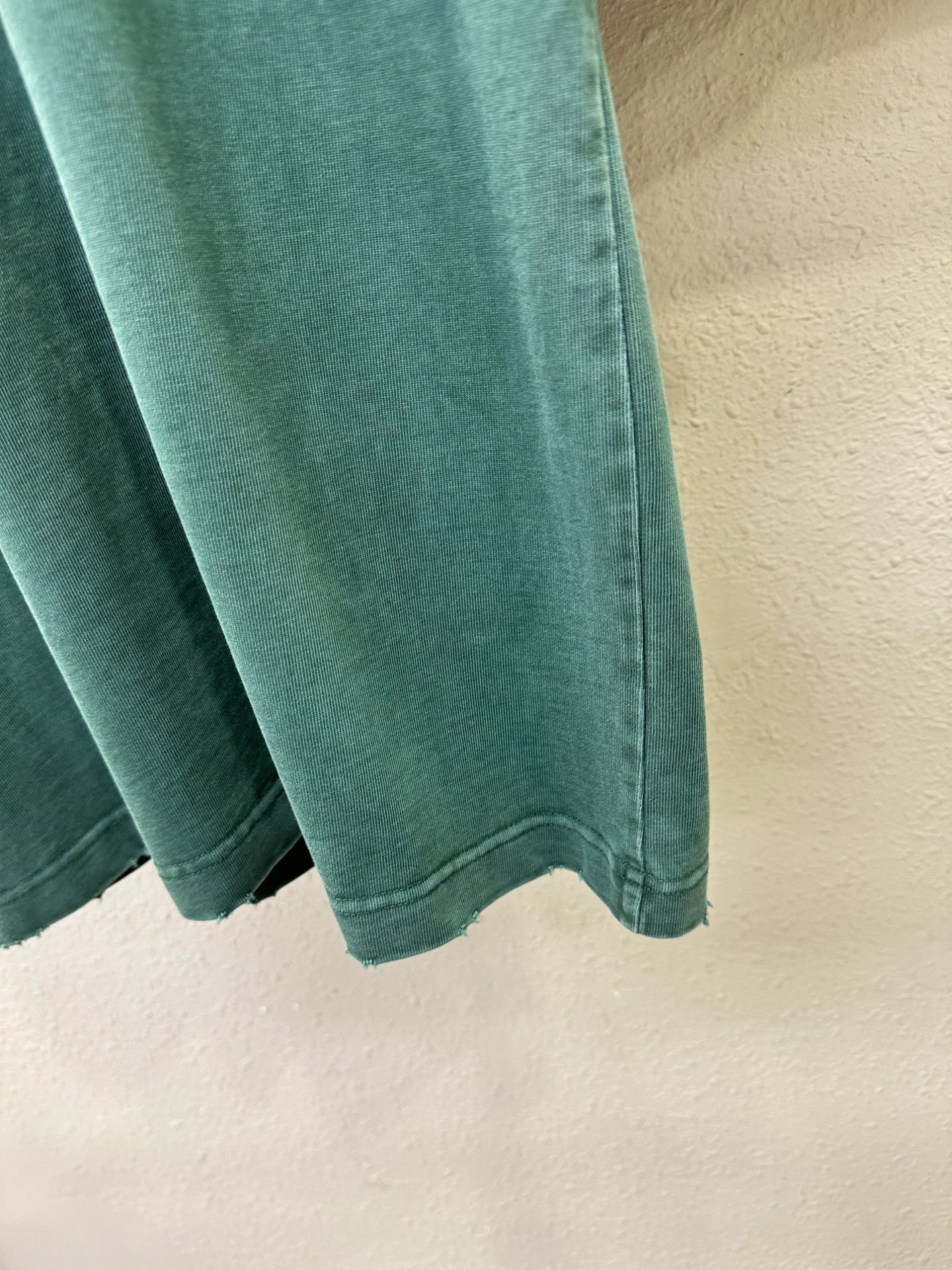 最大可穿240斤‼️马吉拉2026新款短袖T恤！走秀图案时尚休闲短袖T恤衫！设计logo设计！450克棉