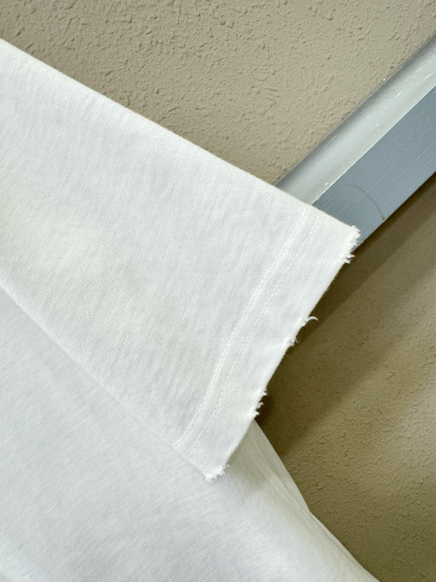 最大可穿240斤‼️马吉拉2026新款短袖T恤！走秀图案时尚休闲短袖T恤衫！设计logo设计！450克棉