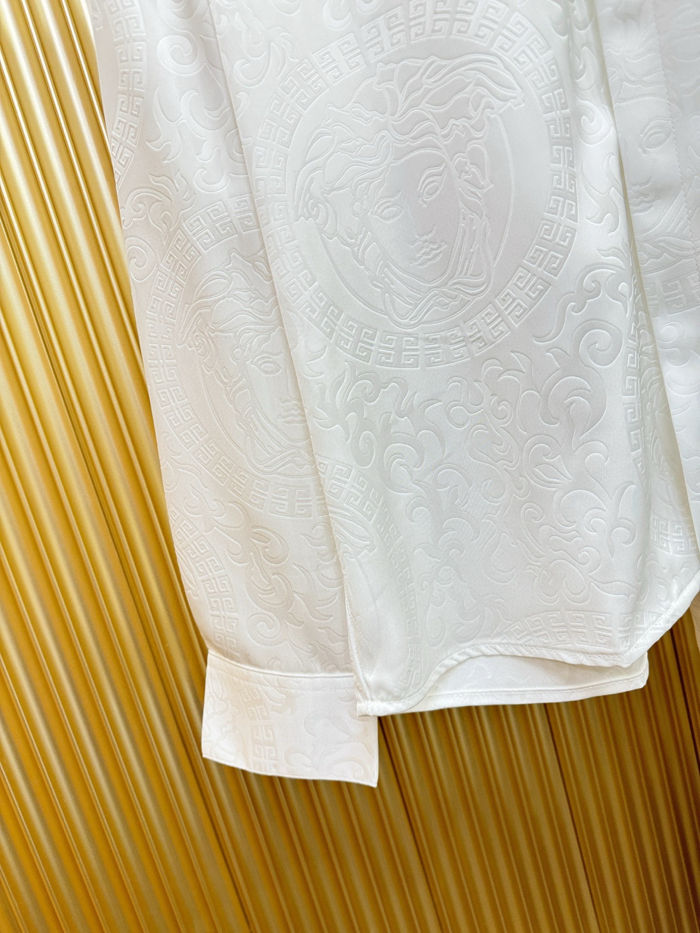 高定款(真丝面料升级 )最大可穿250斤‼️Versace 范思哲 新款真丝套装，男女同款家居服套装，定