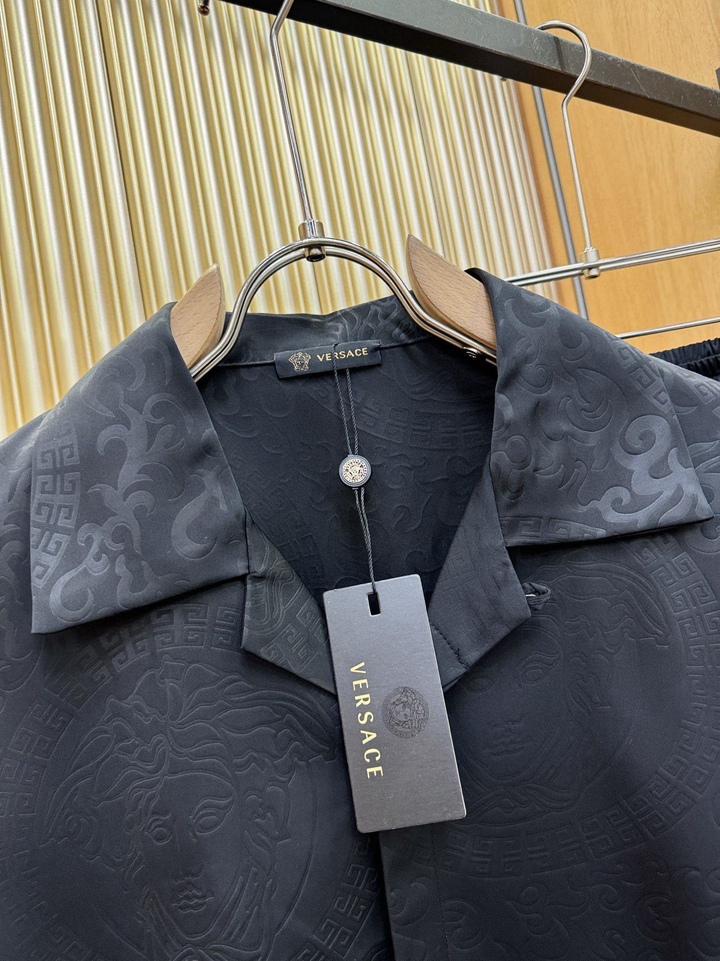 高定款(真丝面料升级 )最大可穿250斤‼️Versace 范思哲 新款真丝套装，男女同款家居服套装，定