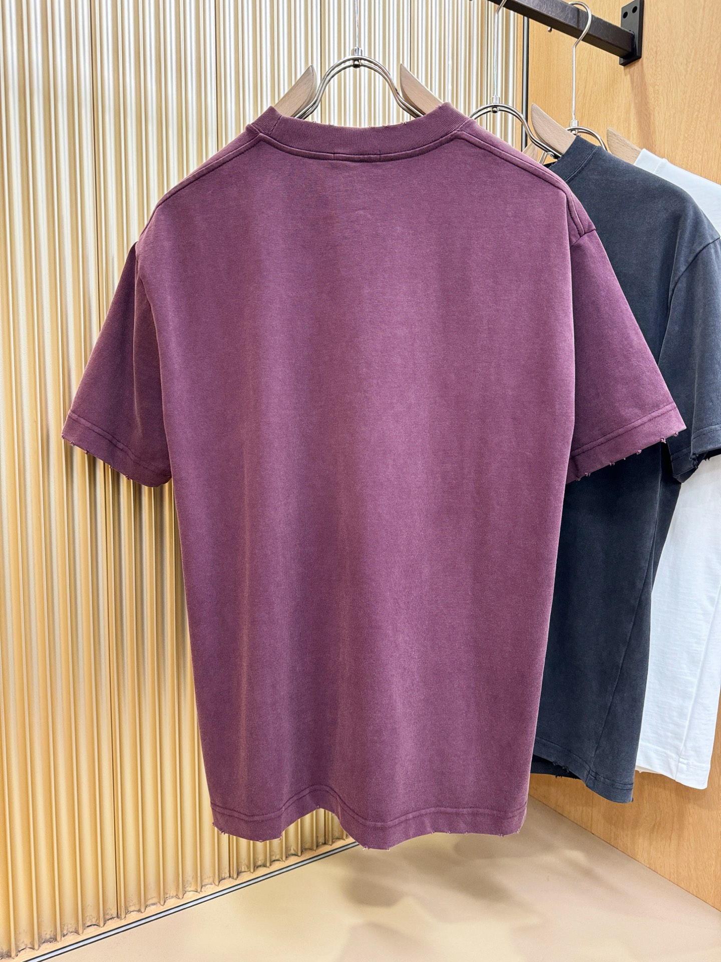 最大可穿240斤‼️ Balenciaga巴黎世家 2026新款短袖T恤！走秀图案时尚休闲短袖T恤衫！设