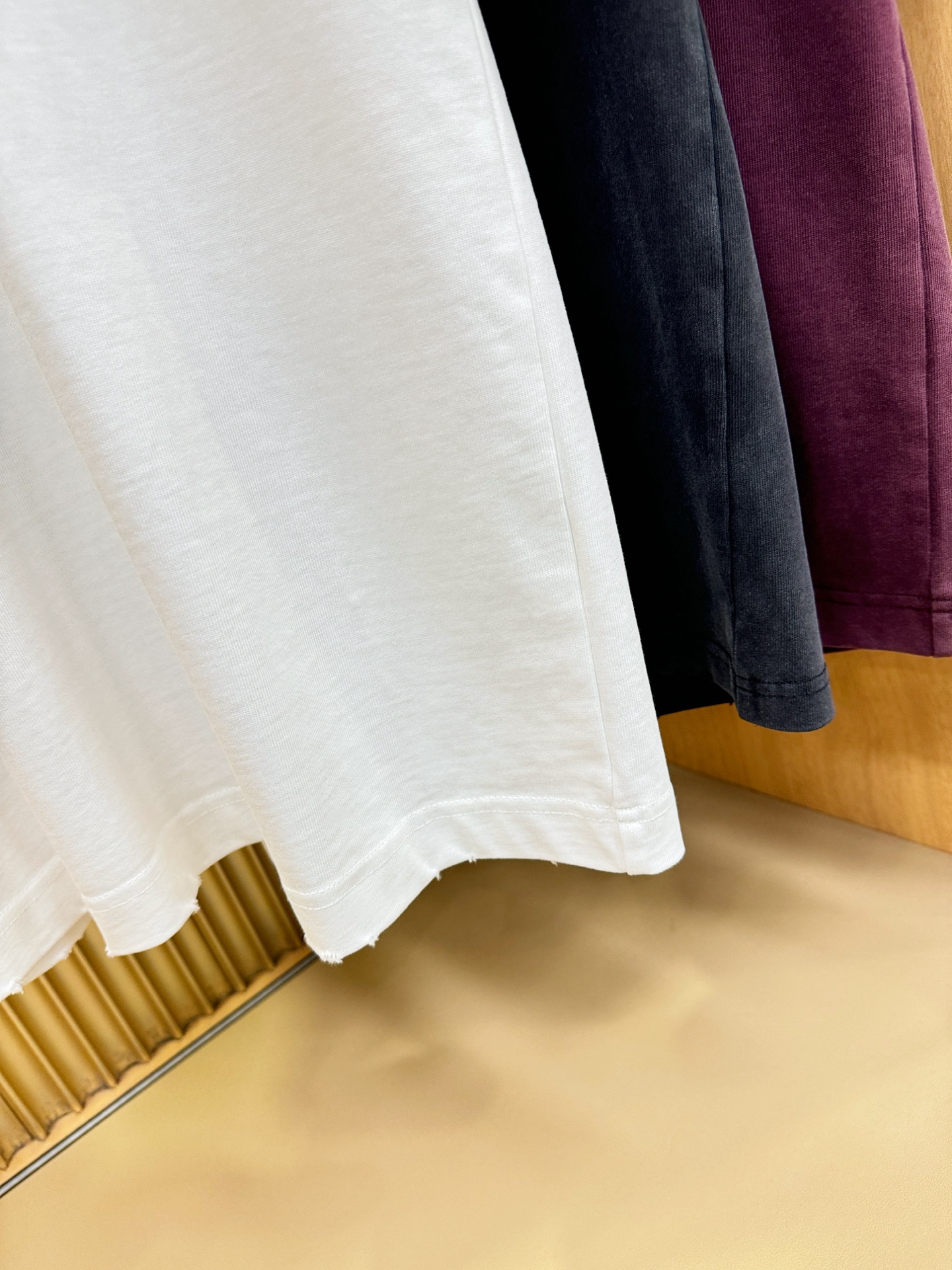 最大可穿240斤‼️ Balenciaga巴黎世家 2026新款短袖T恤！走秀图案时尚休闲短袖T恤衫！设