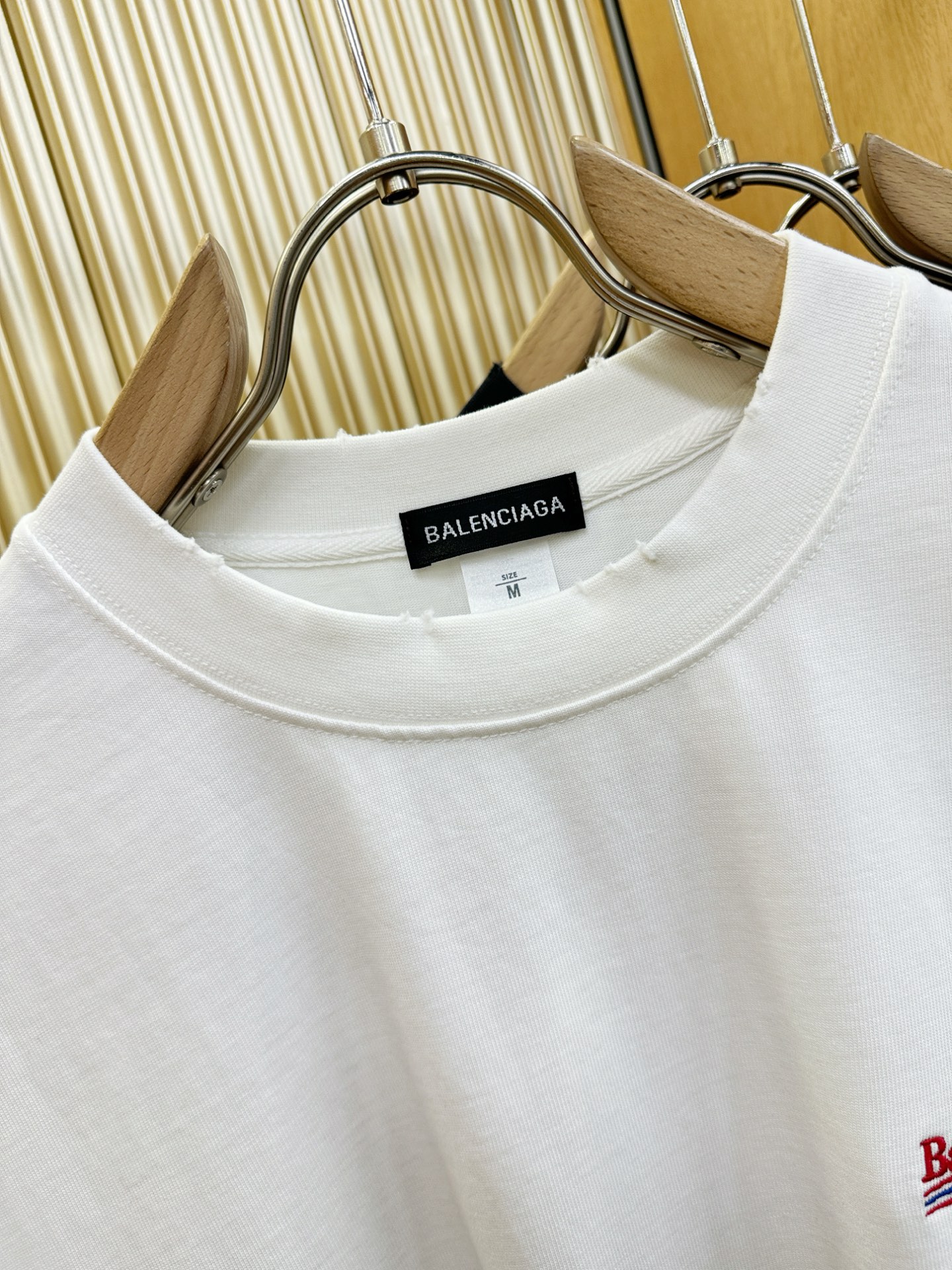 最大可穿240斤‼️ Balenciaga巴黎世家 2026新款短袖T恤！走秀图案时尚休闲短袖T恤衫！设