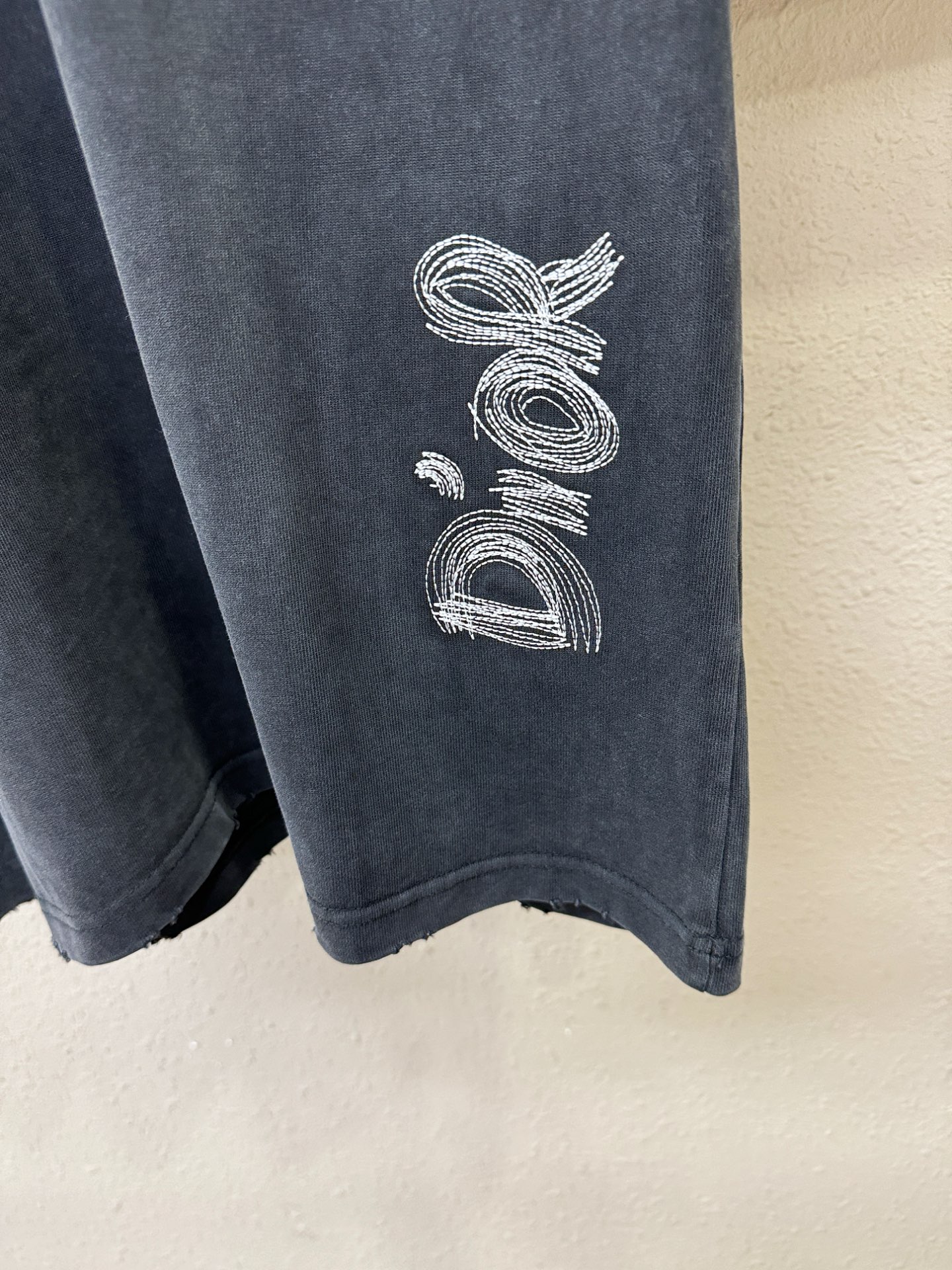 最大可穿240斤 Dior迪奥 2026新款短袖T恤！走秀图案时尚休闲短袖T恤衫！设计logo设计！45