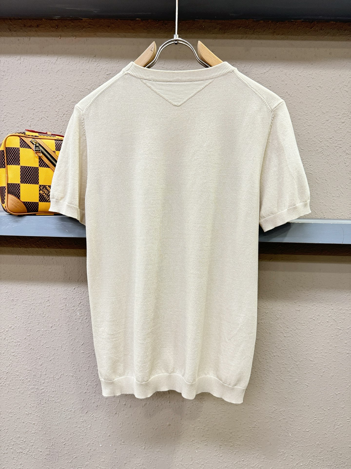 LOEWE罗意威 2026春夏新品针织短袖，进口针织面料，手感柔软。顶级进口私货，时尚设计潮流短袖针织衫