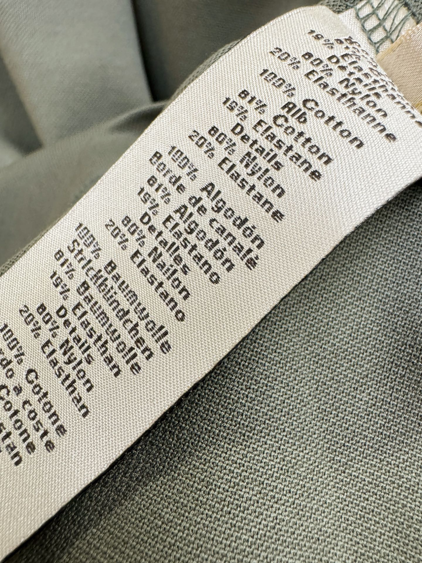 Hermès爱马仕 2026春夏新款首发专柜最新款翻领短袖，定制面料，高端订制 设计前卫时尚！品牌log