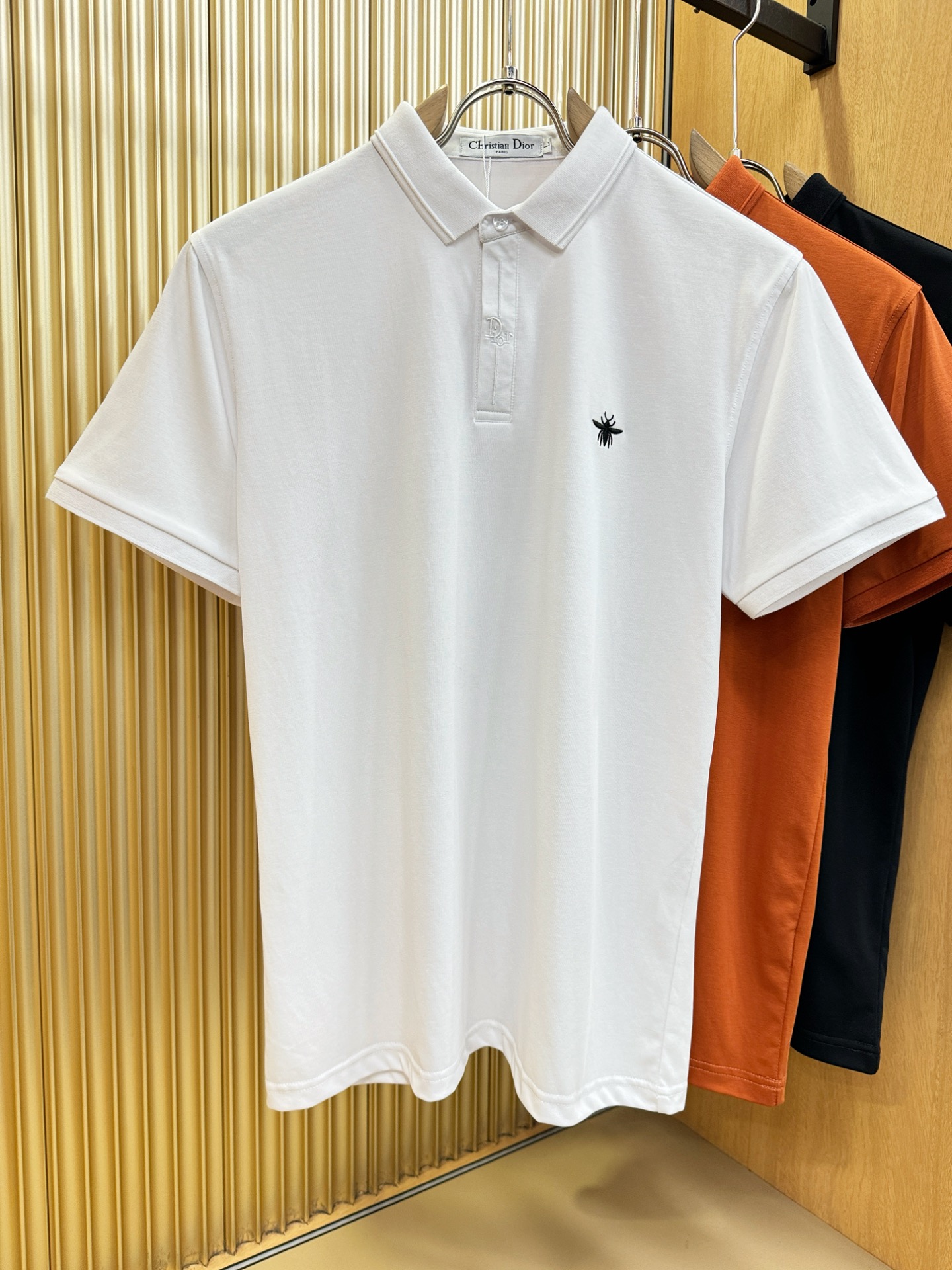 Dior迪奥 2026春夏新款首发专柜最新款翻领短袖，定制面料，高端订制 设计前卫时尚！品牌logo重工