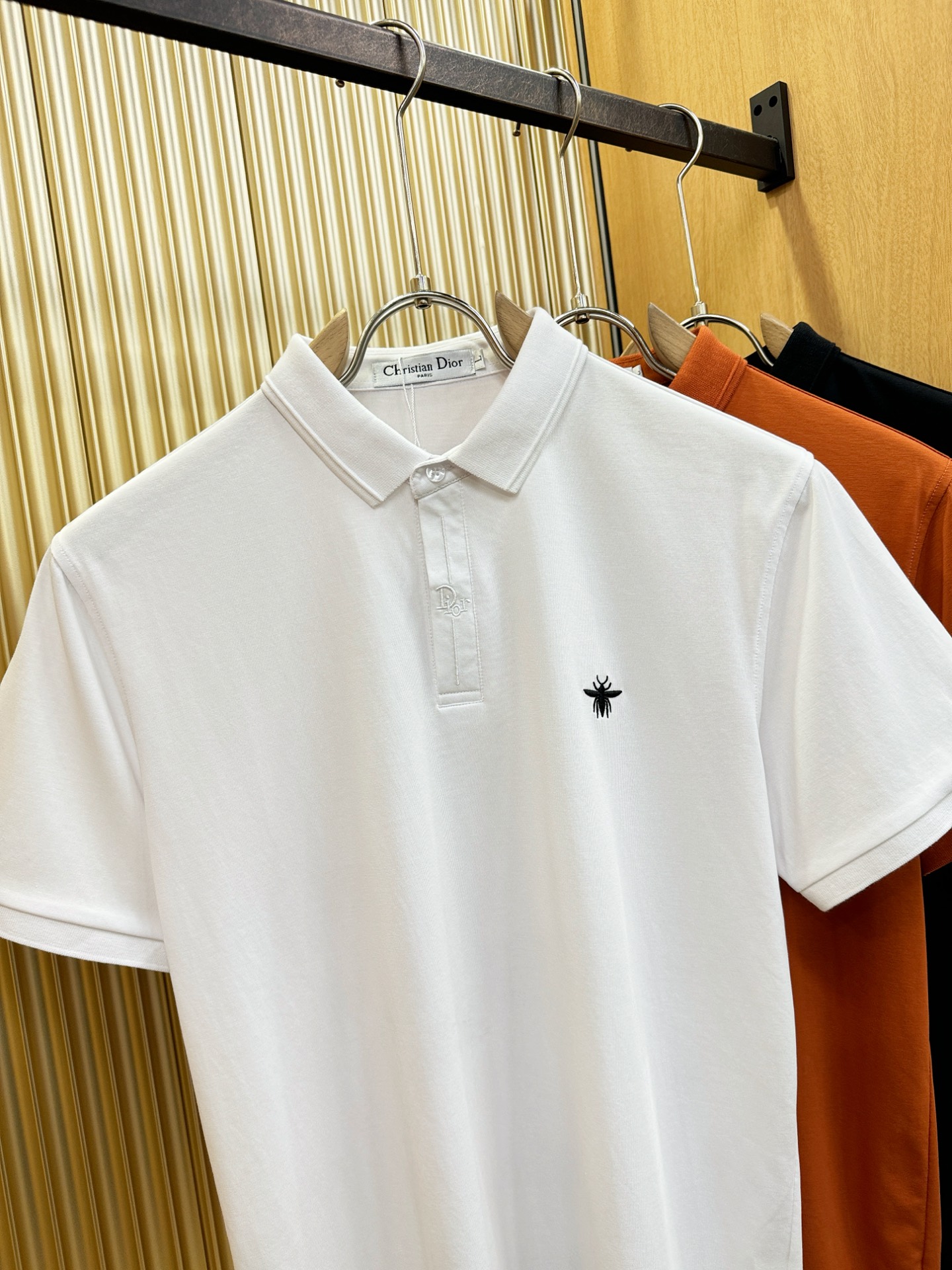 Dior迪奥 2026春夏新款首发专柜最新款翻领短袖，定制面料，高端订制 设计前卫时尚！品牌logo重工