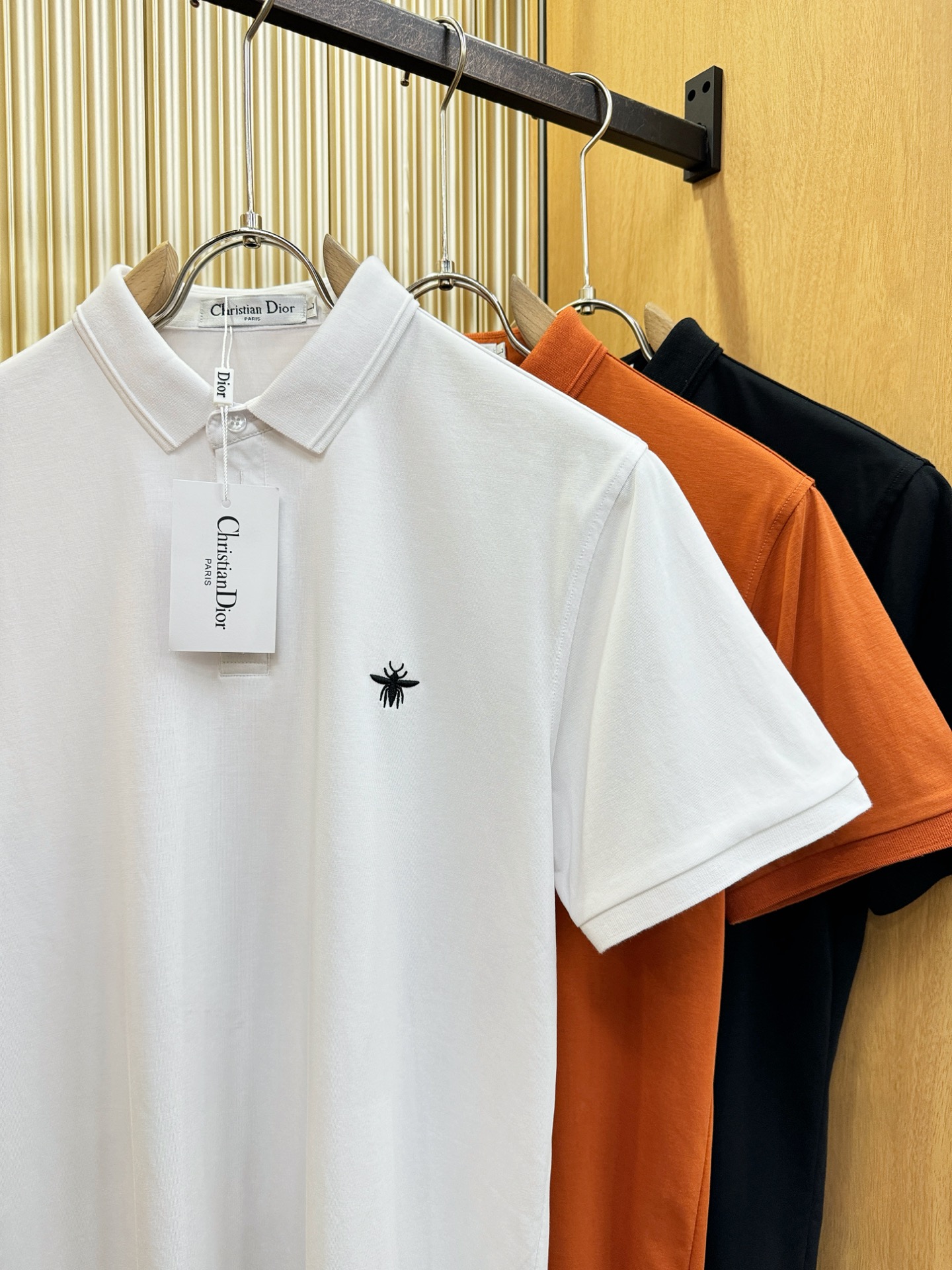 Dior迪奥 2026春夏新款首发专柜最新款翻领短袖，定制面料，高端订制 设计前卫时尚！品牌logo重工