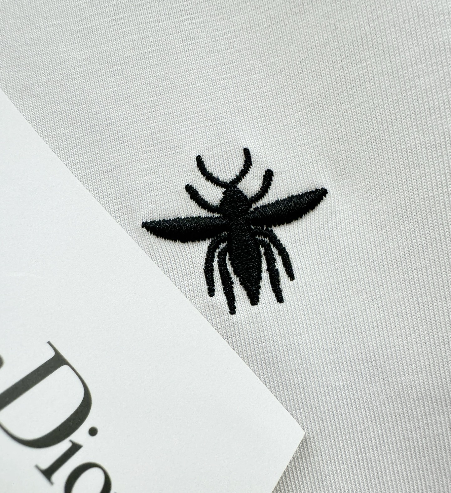 Dior迪奥 2026春夏新款首发专柜最新款翻领短袖，定制面料，高端订制 设计前卫时尚！品牌logo重工