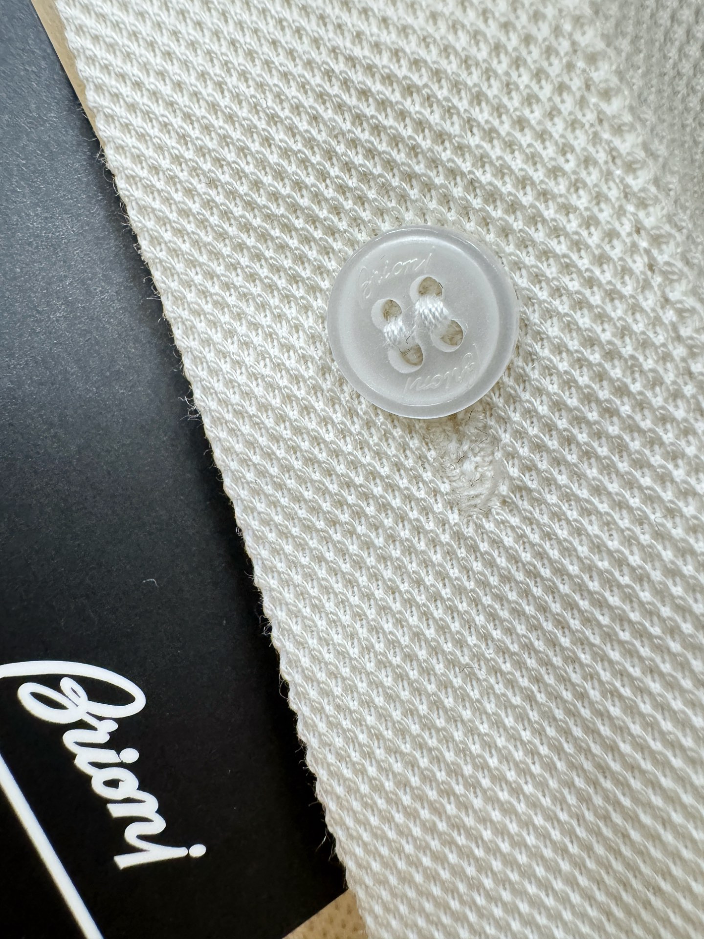 loro Piana诺悠翩雅 2026春夏新款首发专柜最新款翻领短袖，100%双丝光珠地棉面料，高端订制