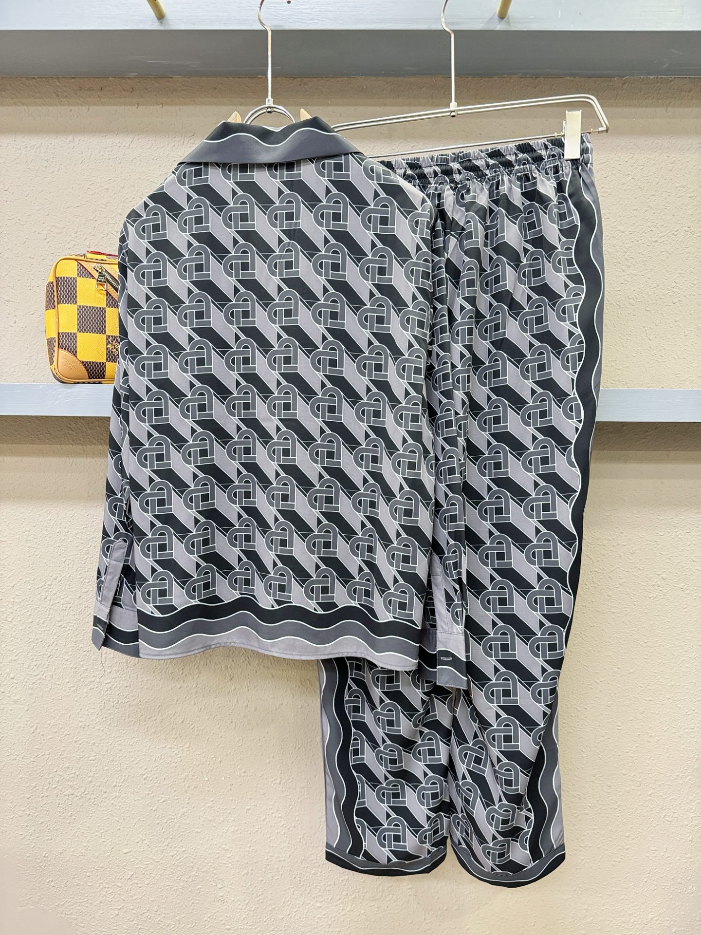 China Replica Pajamas PJM0409-393