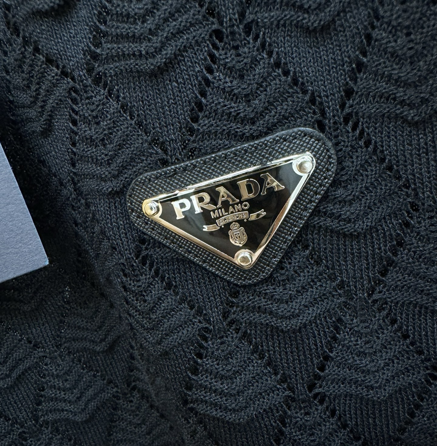 PRADA 普拉达 2026春夏新品针织短袖，进口针织面料，手感柔软。顶级进口私货，时尚设计潮流短袖针织