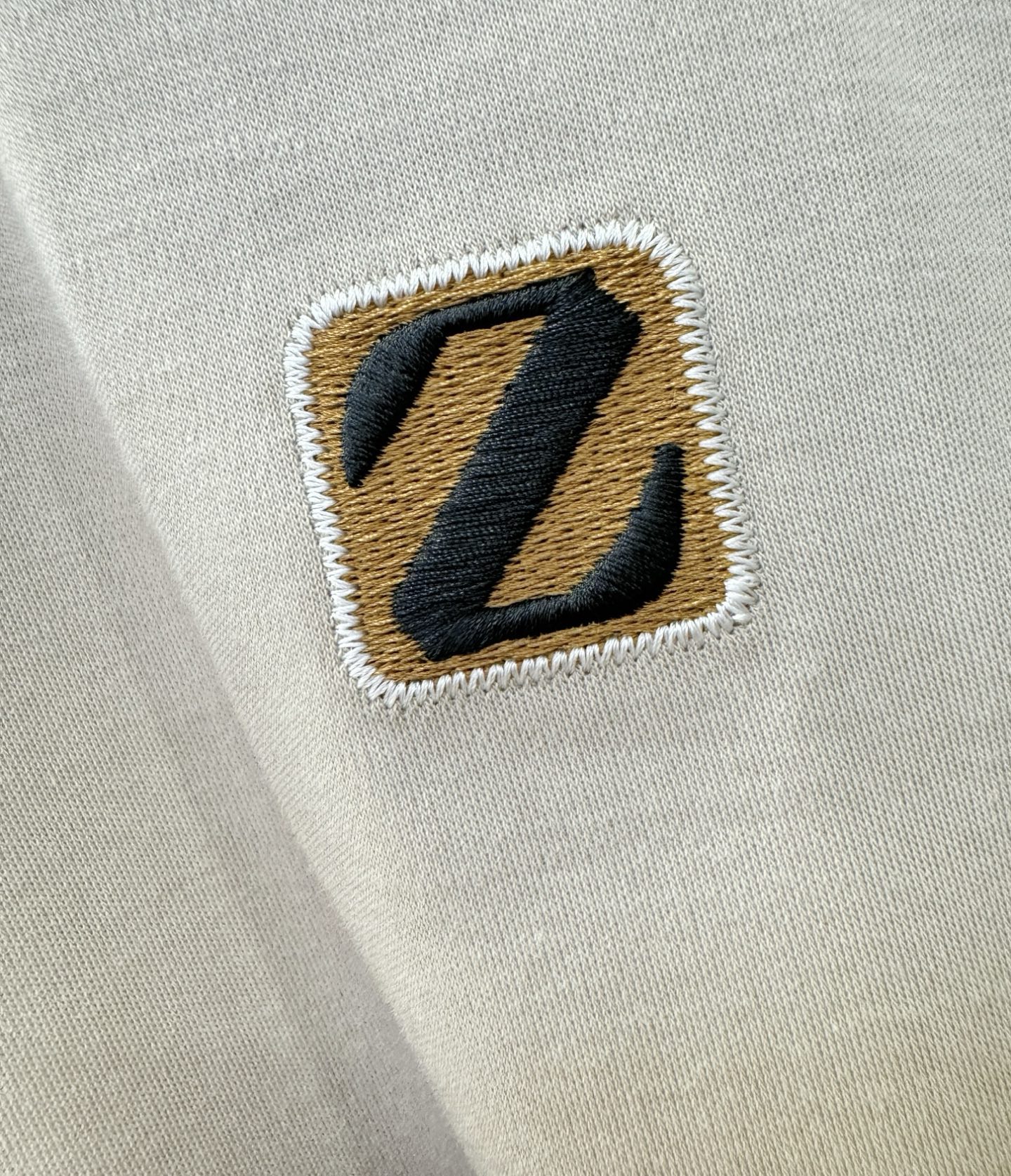 Ermenegildo Zeg*a杰*亚 顶级品质 2026新品短袖！原版定制面料，手感柔软。顶级进口私