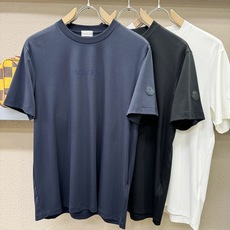 (最大可穿240斤) Moncler蒙口 2026春夏新款短袖T恤!走秀图案时尚休闲短袖T恤衫!设计l (最大可穿240斤) Moncler蒙口 2026春夏新款短袖T恤!走秀图案时尚休闲短袖T恤衫!设计l