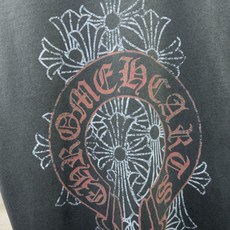 (最大可穿240斤) CHROME HEARTS 克罗心 2026春夏新款短袖T恤!走秀图案时尚休闲短袖 (最大可穿240斤) CHROME HEARTS 克罗心 2026春夏新款短袖T恤!走秀图案时尚休闲短袖