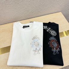 (最大可穿240斤) CHROME HEARTS 克罗心 2026春夏新款短袖T恤!走秀图案时尚休闲短袖 (最大可穿240斤) CHROME HEARTS 克罗心 2026春夏新款短袖T恤!走秀图案时尚休闲短袖