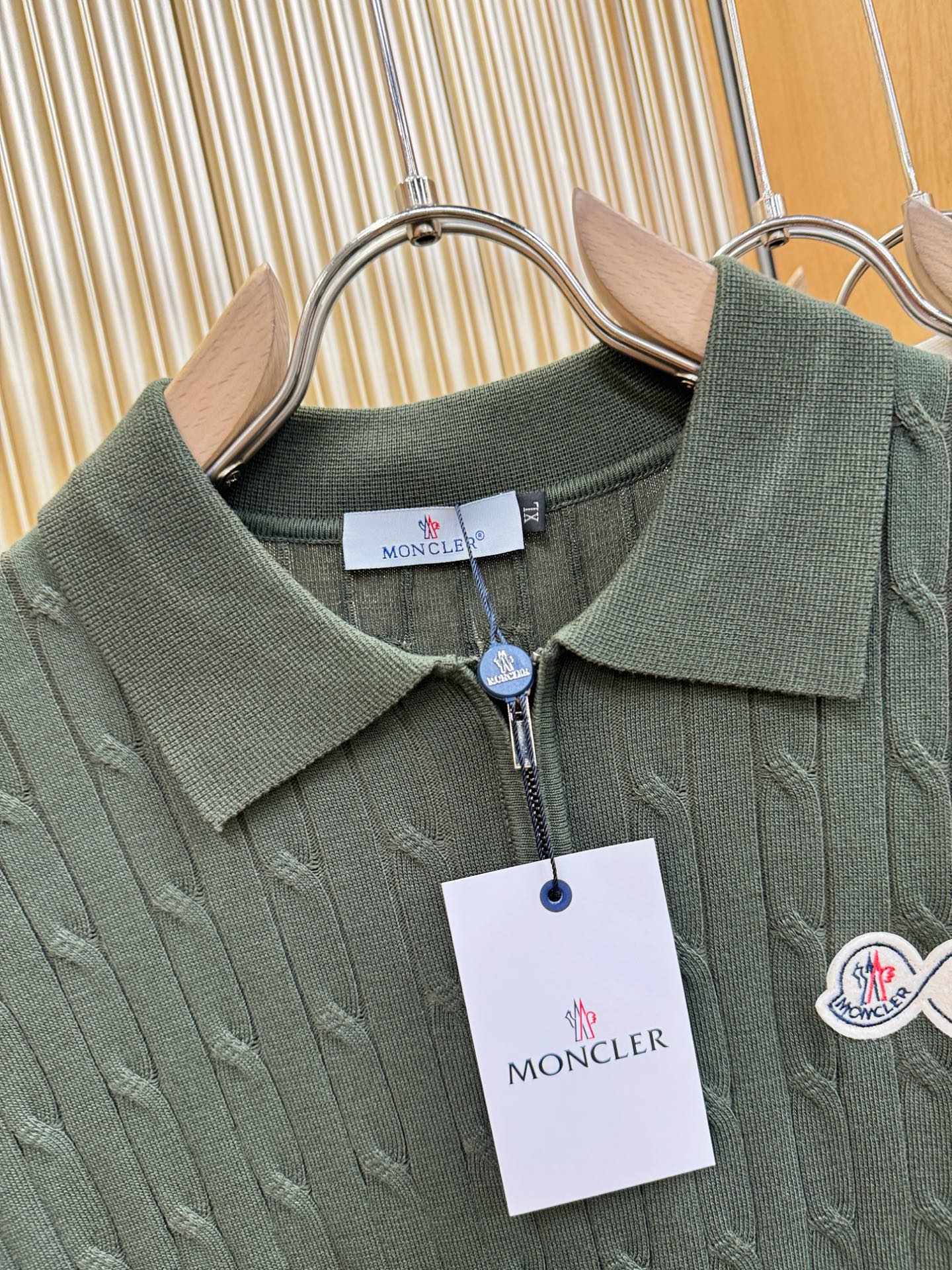 Moncler蒙口 2026春夏新品针织短袖，翻领针织面料，手感柔软。顶级进口私货，时尚设计潮流短袖针织