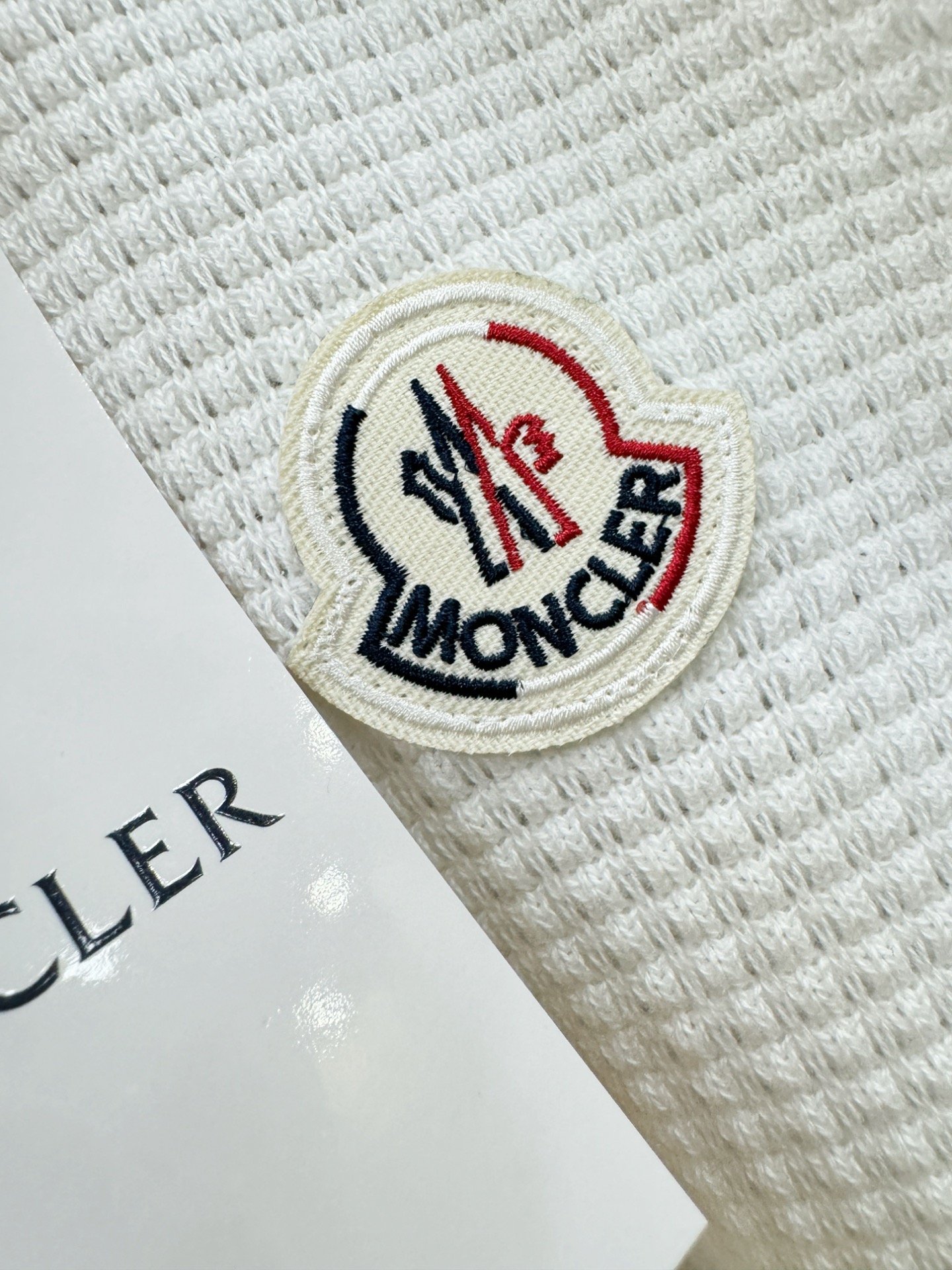 Moncler蒙口 2026春夏新品针织短袖，翻领针织面料，手感柔软。顶级进口私货，时尚设计潮流短袖针织