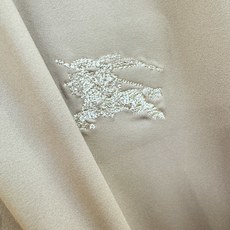 BURBERRY巴宝莉 2026新款衬衣,贸易公司渠道稀出,领先官网发售!经典休闲衬衫搭配独特的设计,简洁干净、经典时 BURBERRY巴宝莉 2026新款衬衣,贸易公司渠道稀出,领先官网发售!经典休闲衬衫搭配独特的设计,简洁干净、经典时
