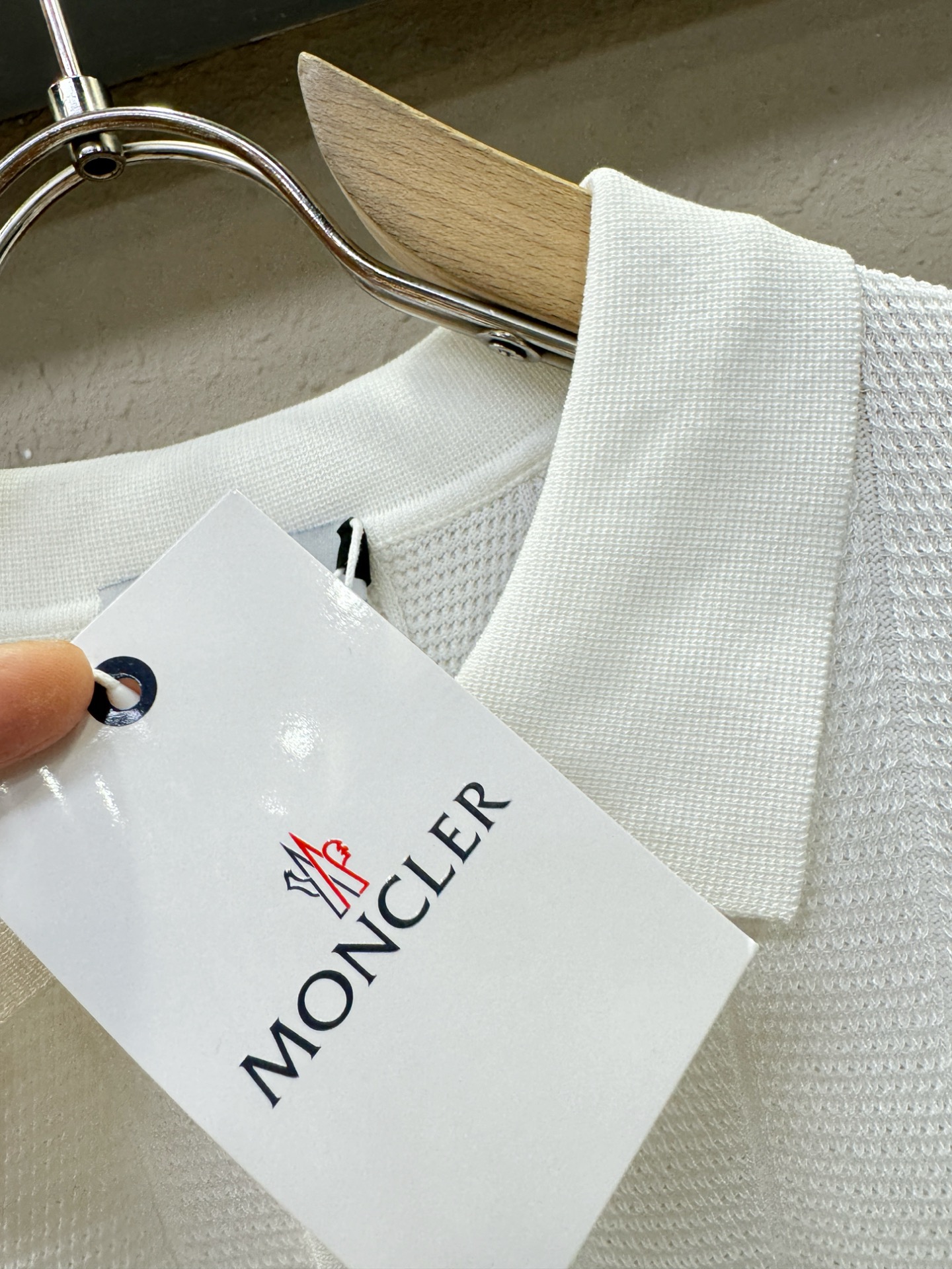 Moncler蒙口 2026春夏新品针织短袖，翻领针织面料，手感柔软。顶级进口私货，时尚设计潮流短袖针织
