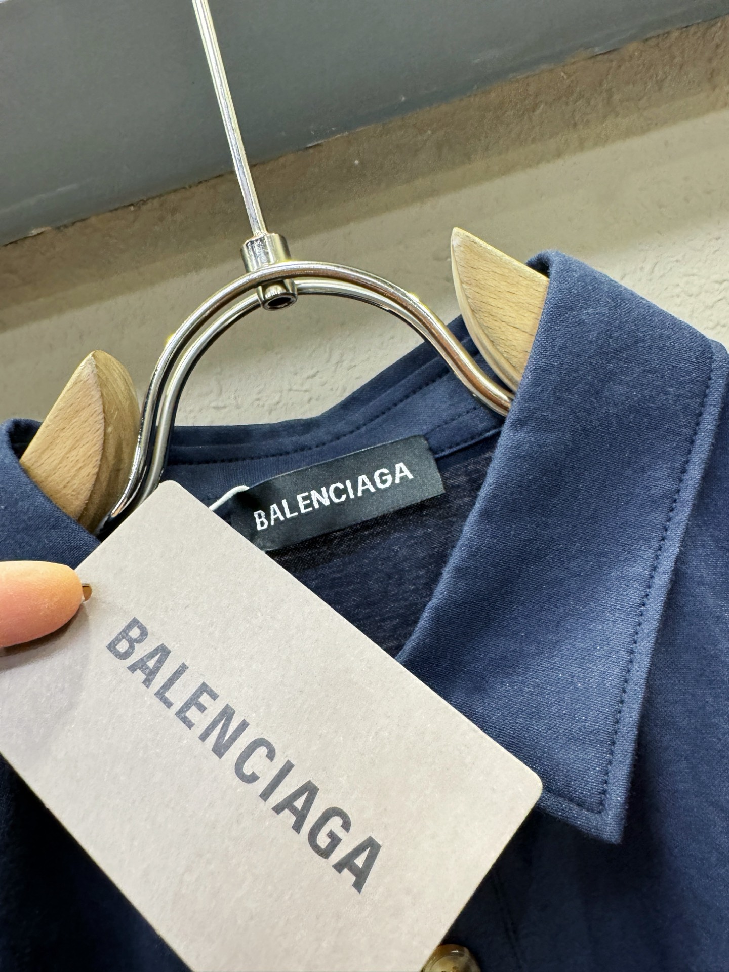 Balenciaga巴黎世家 2026春夏专柜同款棉麻套装，棉麻面料，自带的麻结肌理，让整体布面更有质感