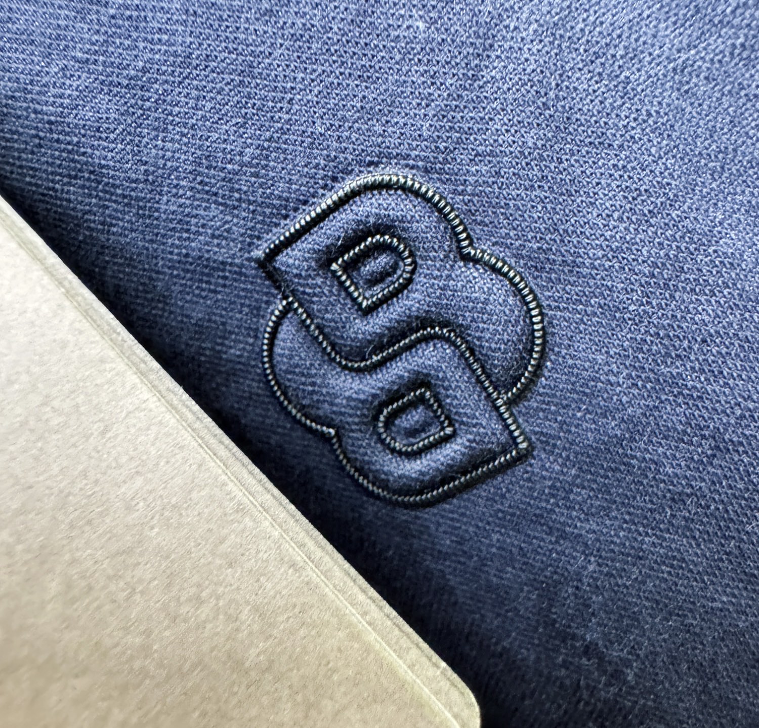 Balenciaga巴黎世家 2026春夏专柜同款棉麻套装，棉麻面料，自带的麻结肌理，让整体布面更有质感