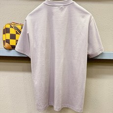 (最大可穿240斤) Loro Piana诺悠翩雅 2026春夏新款短袖T恤!走秀图案时尚休闲短袖T恤衫 (最大可穿240斤) Loro Piana诺悠翩雅 2026春夏新款短袖T恤!走秀图案时尚休闲短袖T恤衫