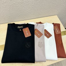 (最大可穿240斤) Loro Piana诺悠翩雅 2026春夏新款短袖T恤!走秀图案时尚休闲短袖T恤衫 (最大可穿240斤) Loro Piana诺悠翩雅 2026春夏新款短袖T恤!走秀图案时尚休闲短袖T恤衫
