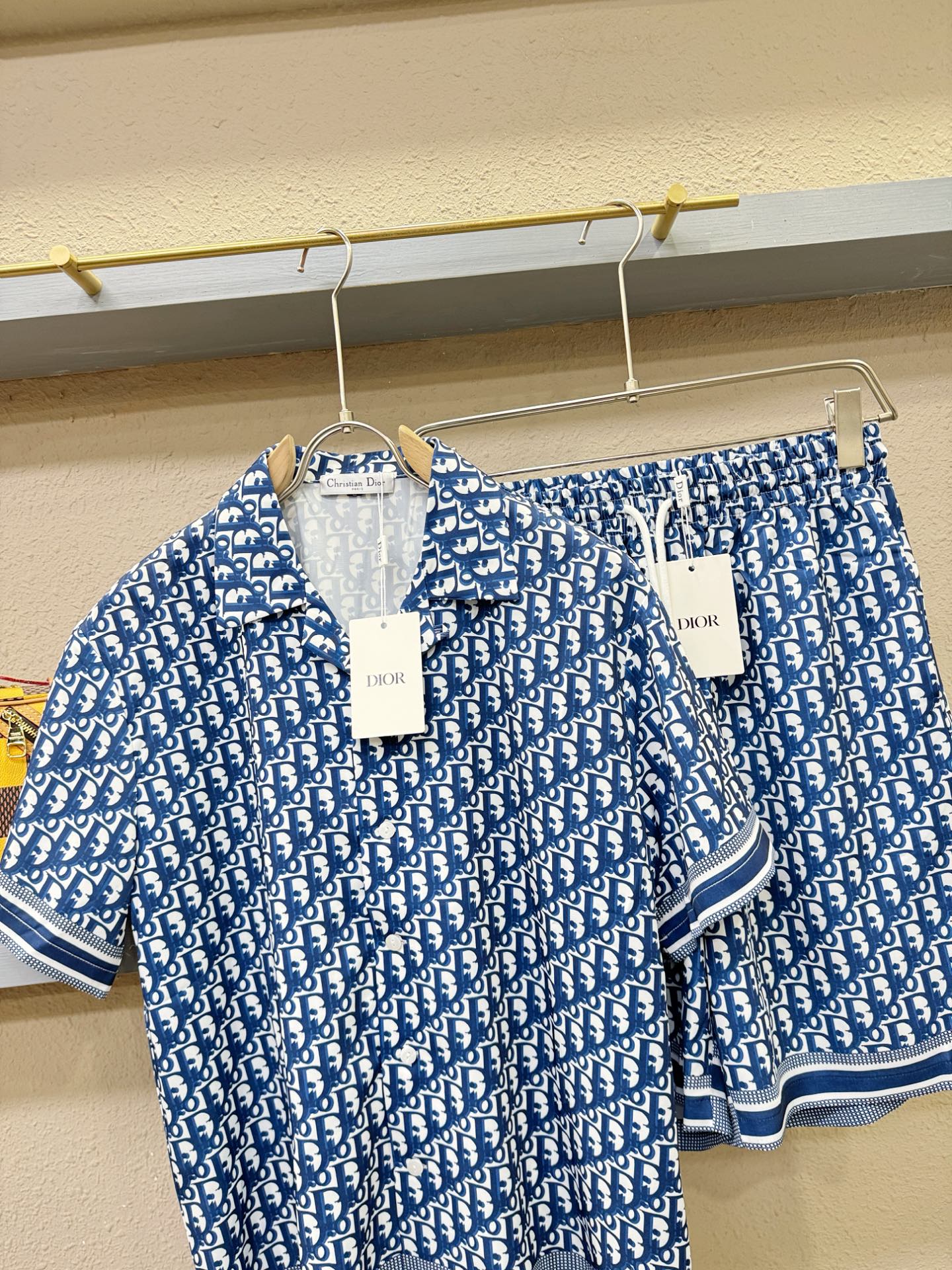 高定款(真丝面料升级 ) Dior迪奥 最大可穿250斤，新款真丝套装，男女同款家居服套装，定制真丝面料，不抽丝！睡衣套