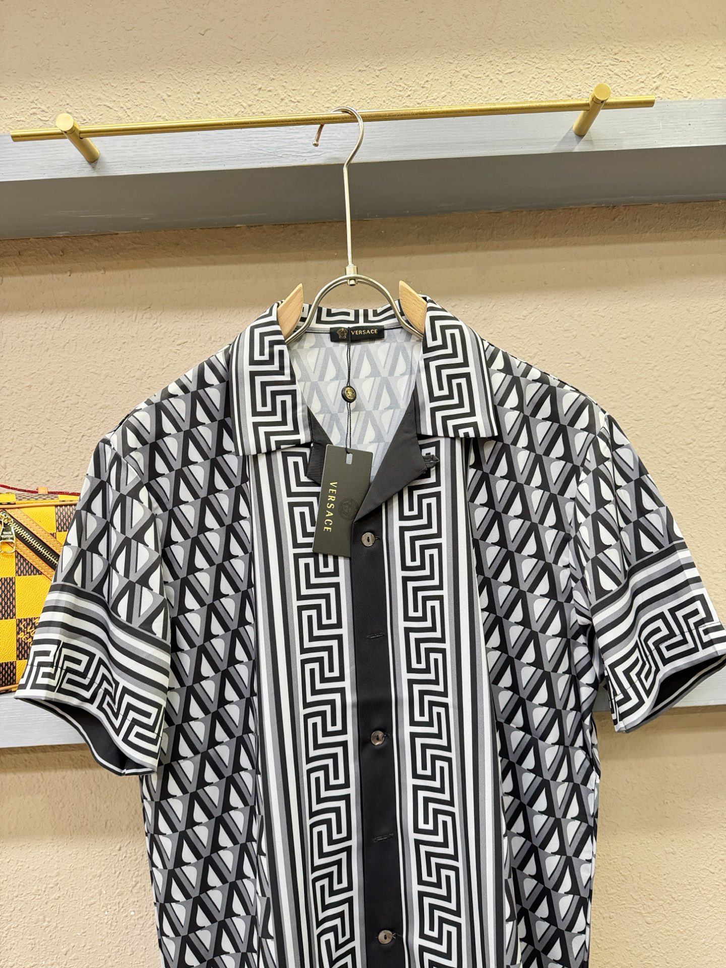 高定款(真丝面料升级 ) Versace 范思哲最大可穿250斤，新款真丝套装，男女同款家居服套装，定制真丝面料，不抽丝