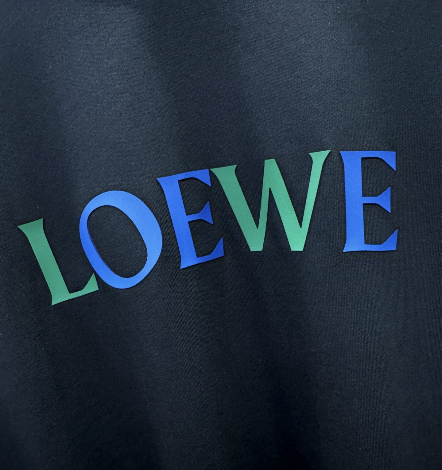 LOEWE罗意威 2026新款短袖T恤！男女同款！走秀图案时尚休闲短袖T恤衫！设计logo设计！极具设计