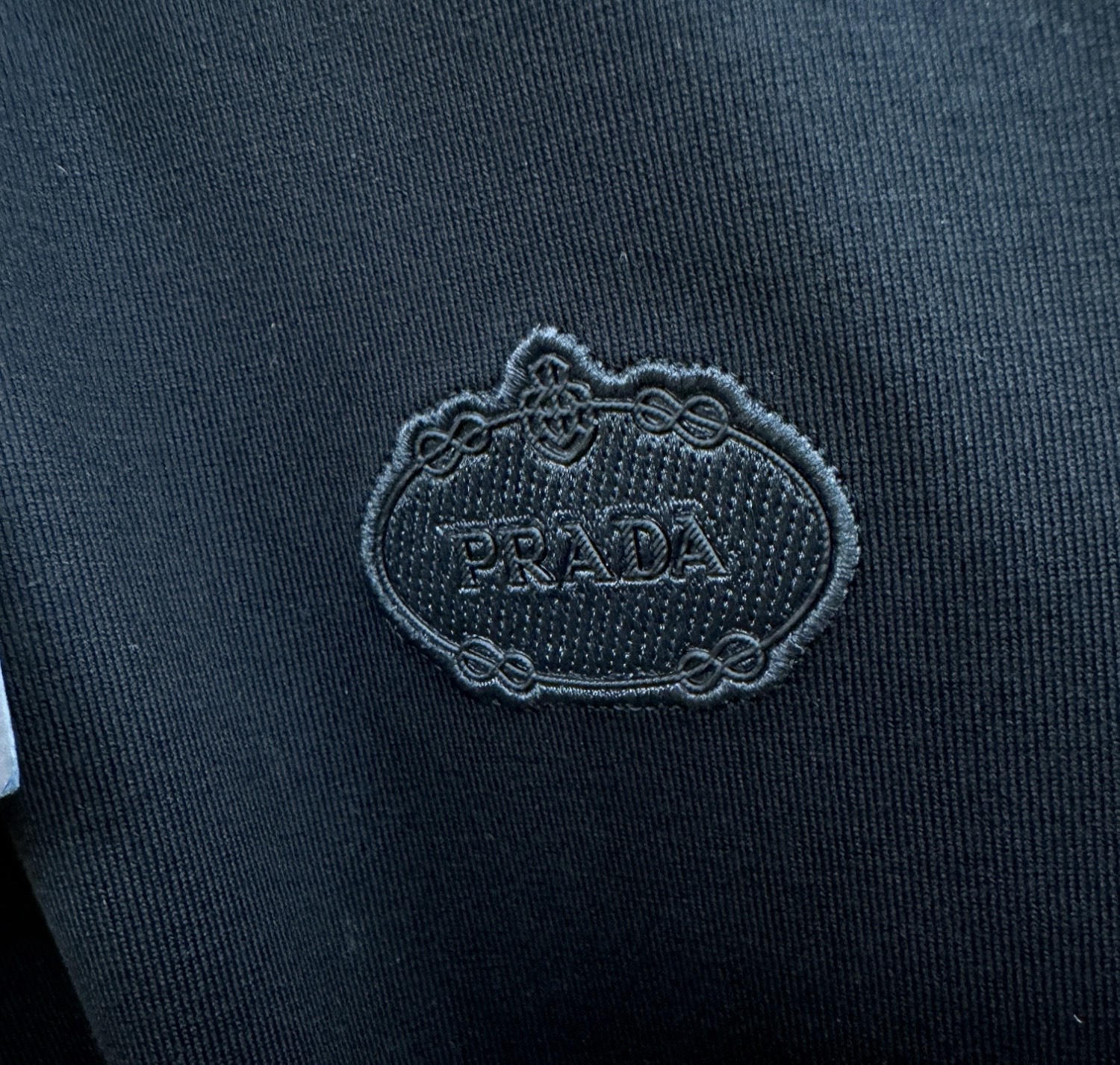 PRADA 普拉达 最大可穿200斤‼️ 顶级品质 2026新品短袖！精工设计，原版定制面料，手感柔软。