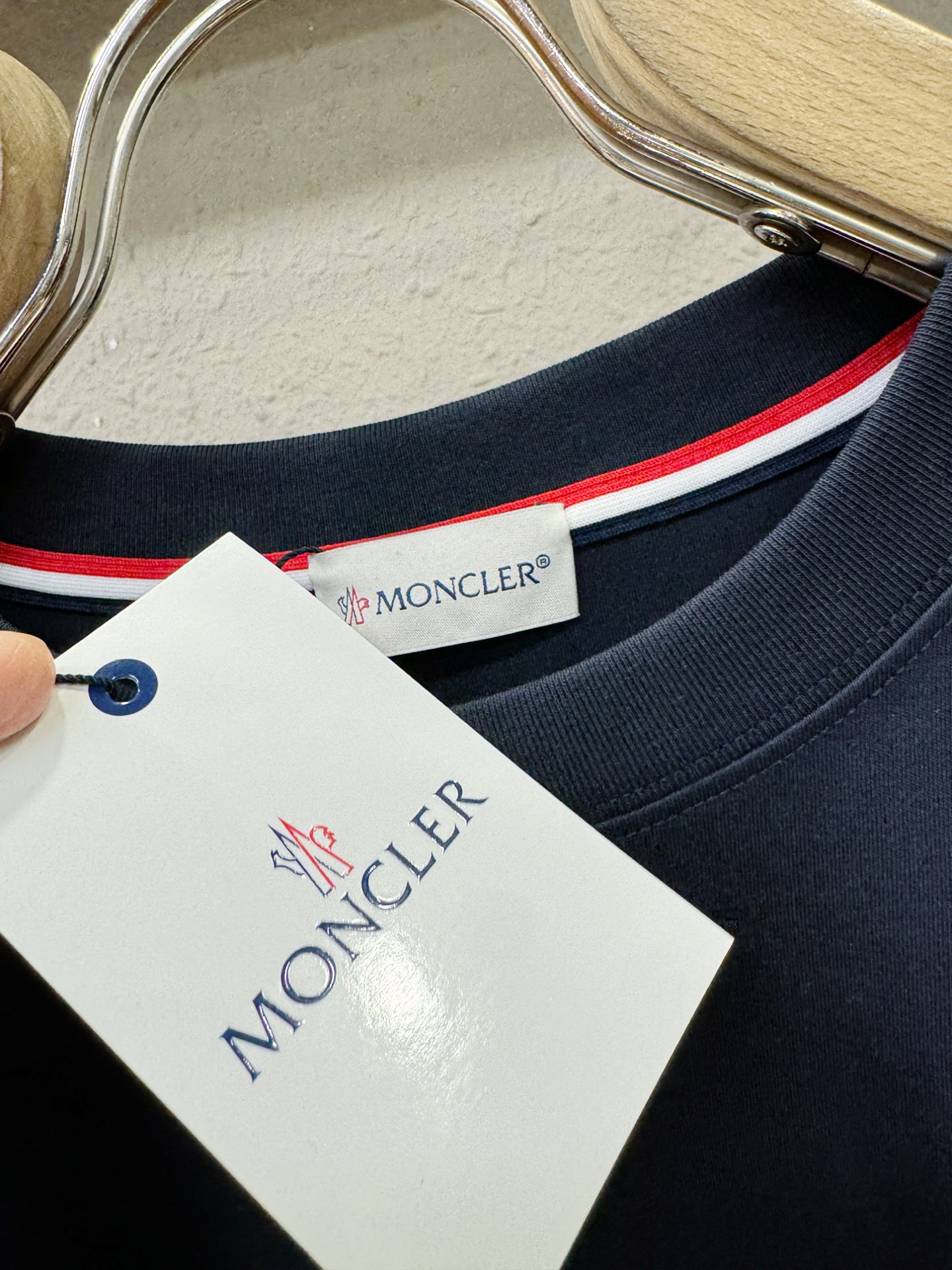 Moncler蒙口 最大可穿200斤‼️ 顶级品质 2026新品短袖！精工设计，原版定制面料，手感柔软。