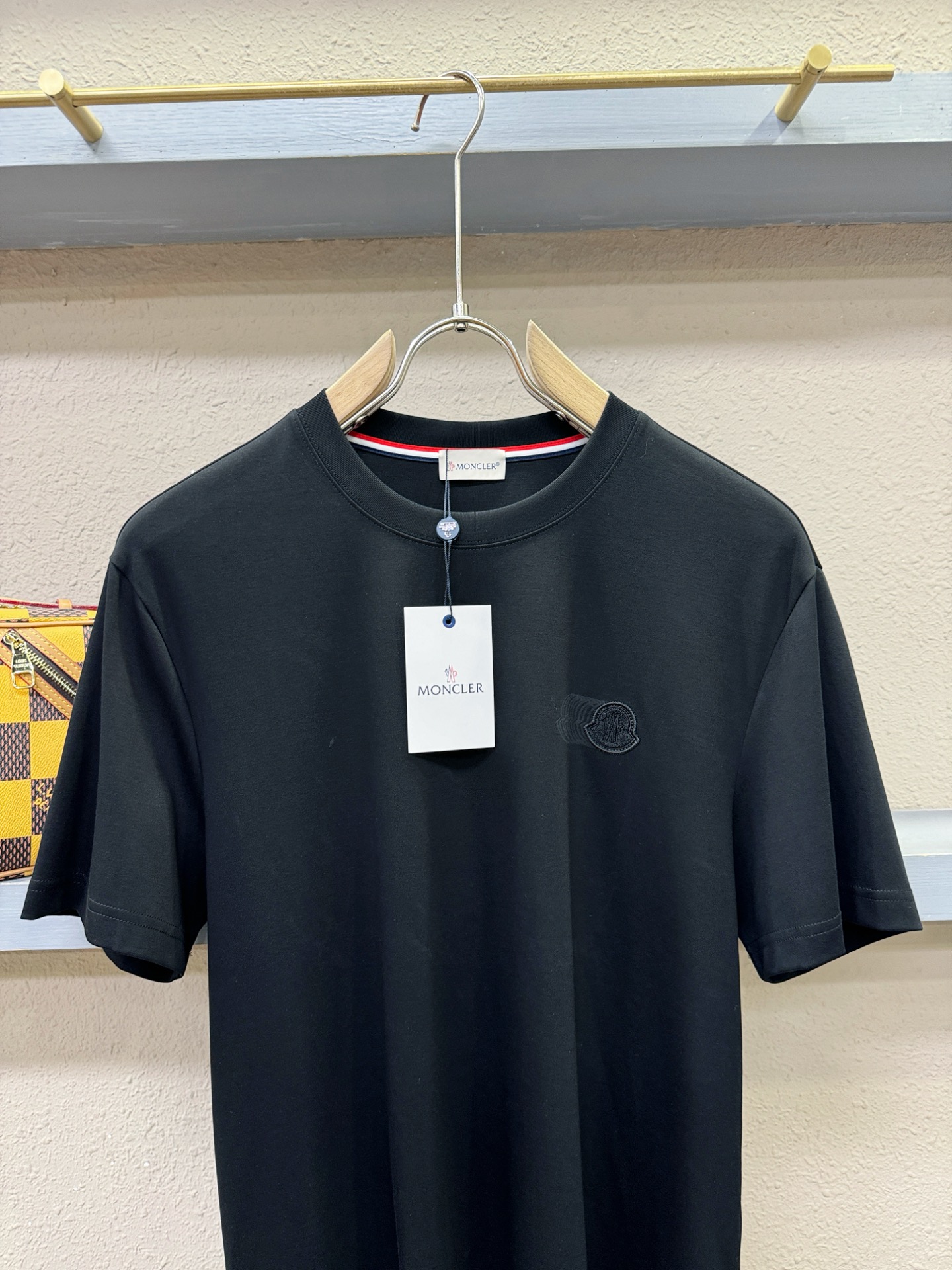 Moncler蒙口 最大可穿200斤‼️ 顶级品质 2026新品短袖！精工设计，原版定制面料，手感柔软。