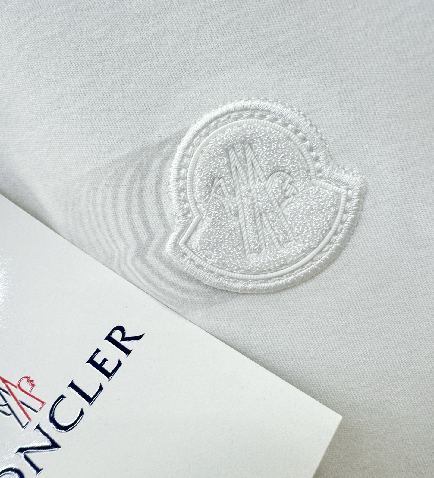 Moncler蒙口 最大可穿200斤‼️ 顶级品质 2026新品短袖！精工设计，原版定制面料，手感柔软。