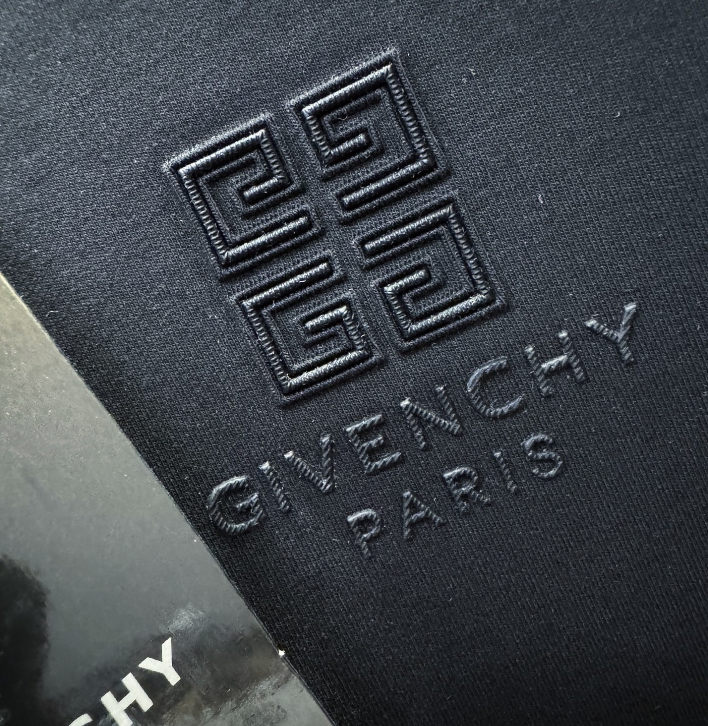 Givenchy 纪梵希 最大可穿200斤‼️2026新款短袖T恤！走秀图案时尚休闲短袖T恤衫！设计lo