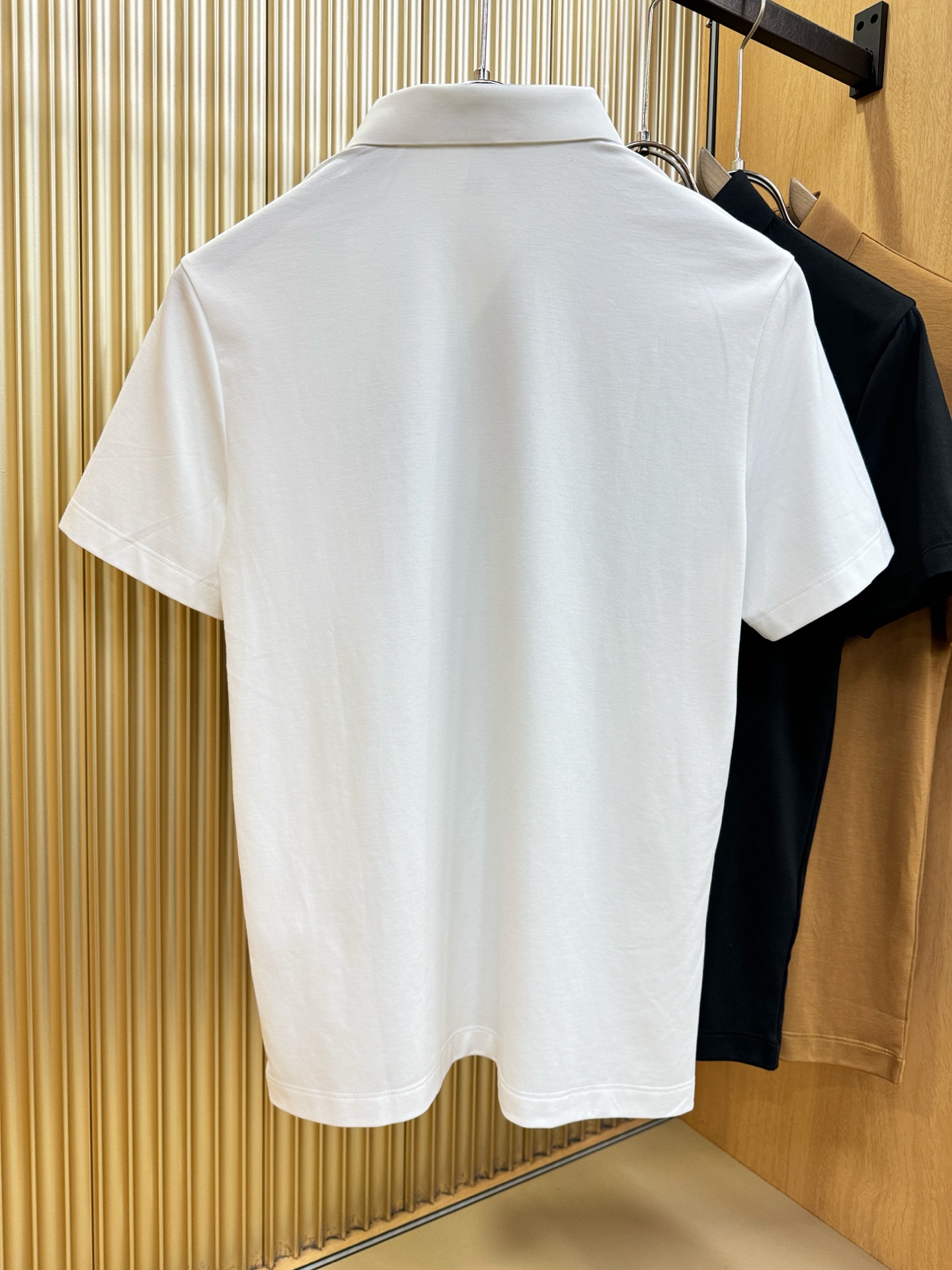 BURBERRY巴宝莉 2026春夏新款首发专柜最新款翻领短袖，高端订制 设计前卫时尚！品牌logo重工