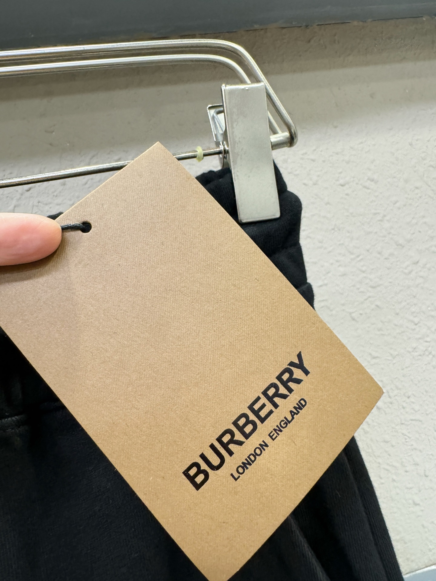 BURBERRY巴宝莉 爆款短裤2026ss新款男士休闲短裤，高端版本！专柜定制面料 透气舒适度高，细节