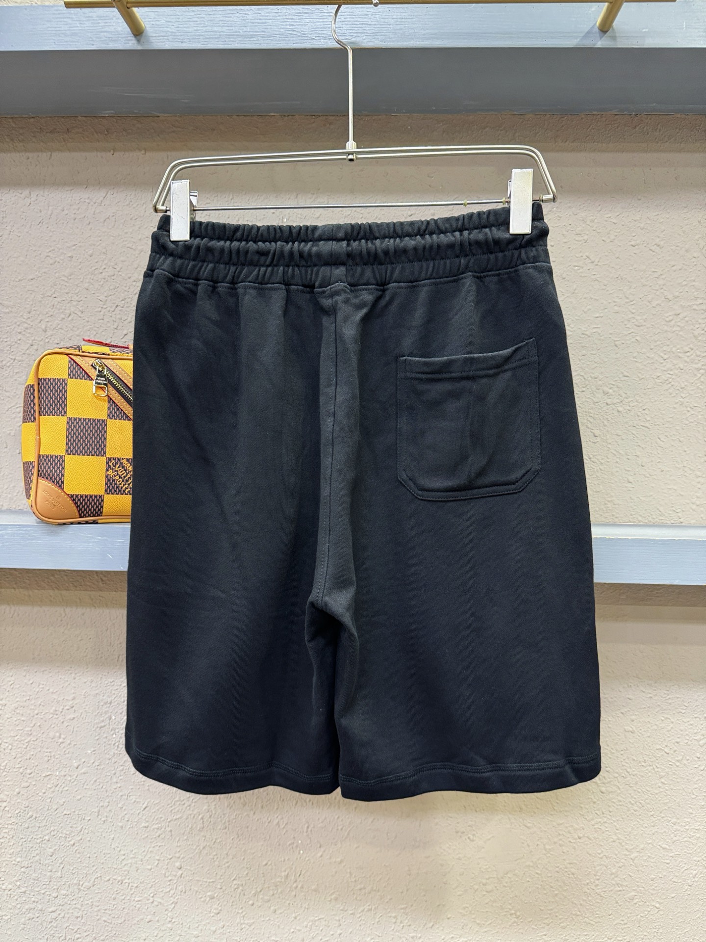Hermès爱马仕 爆款短裤2026ss新款男士休闲短裤，高端版本！专柜定制面料 透气舒适度高，细节无可