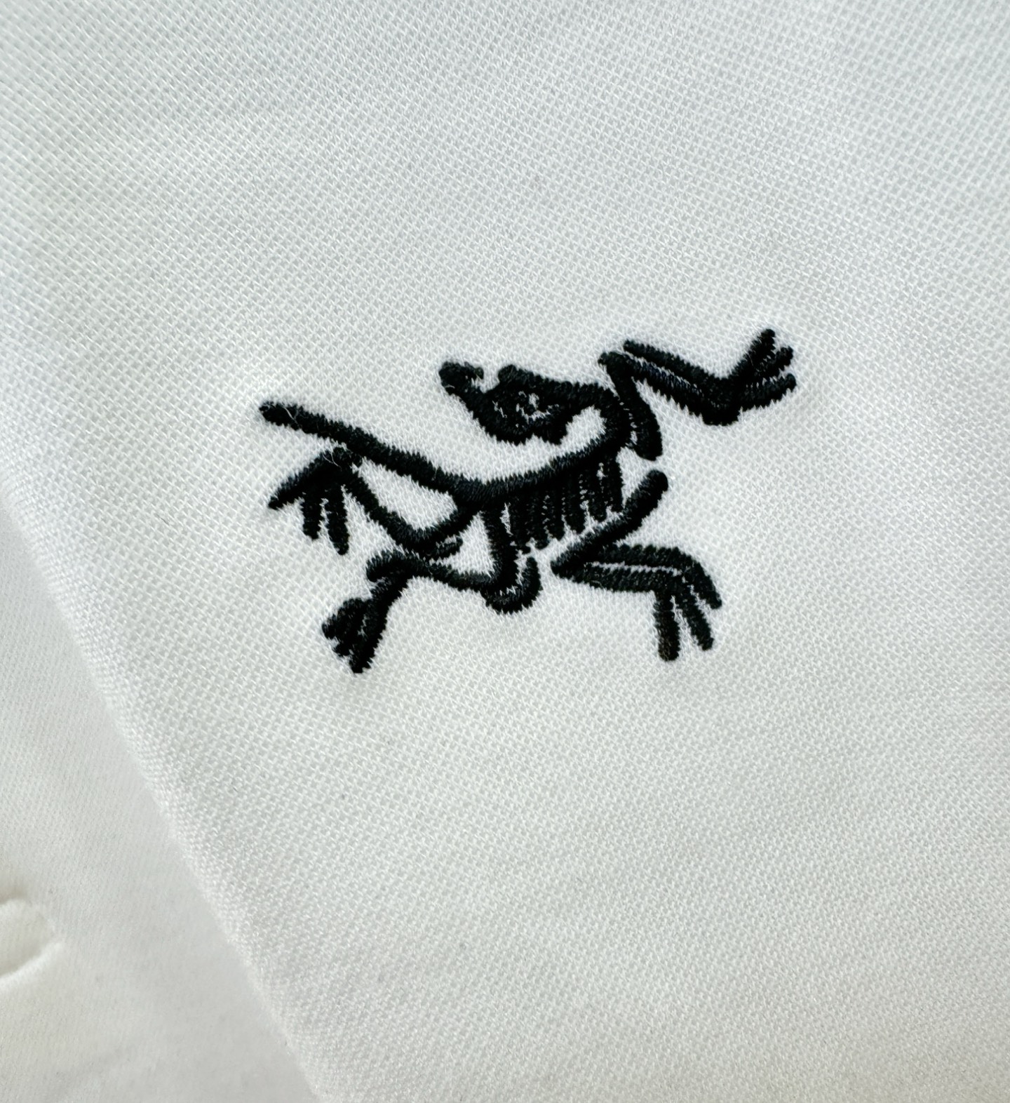 ARC‘TERYX/始祖鸟 2026春夏新款首发专柜最新款翻领短袖，高端订制 设计前卫时尚！品牌logo
