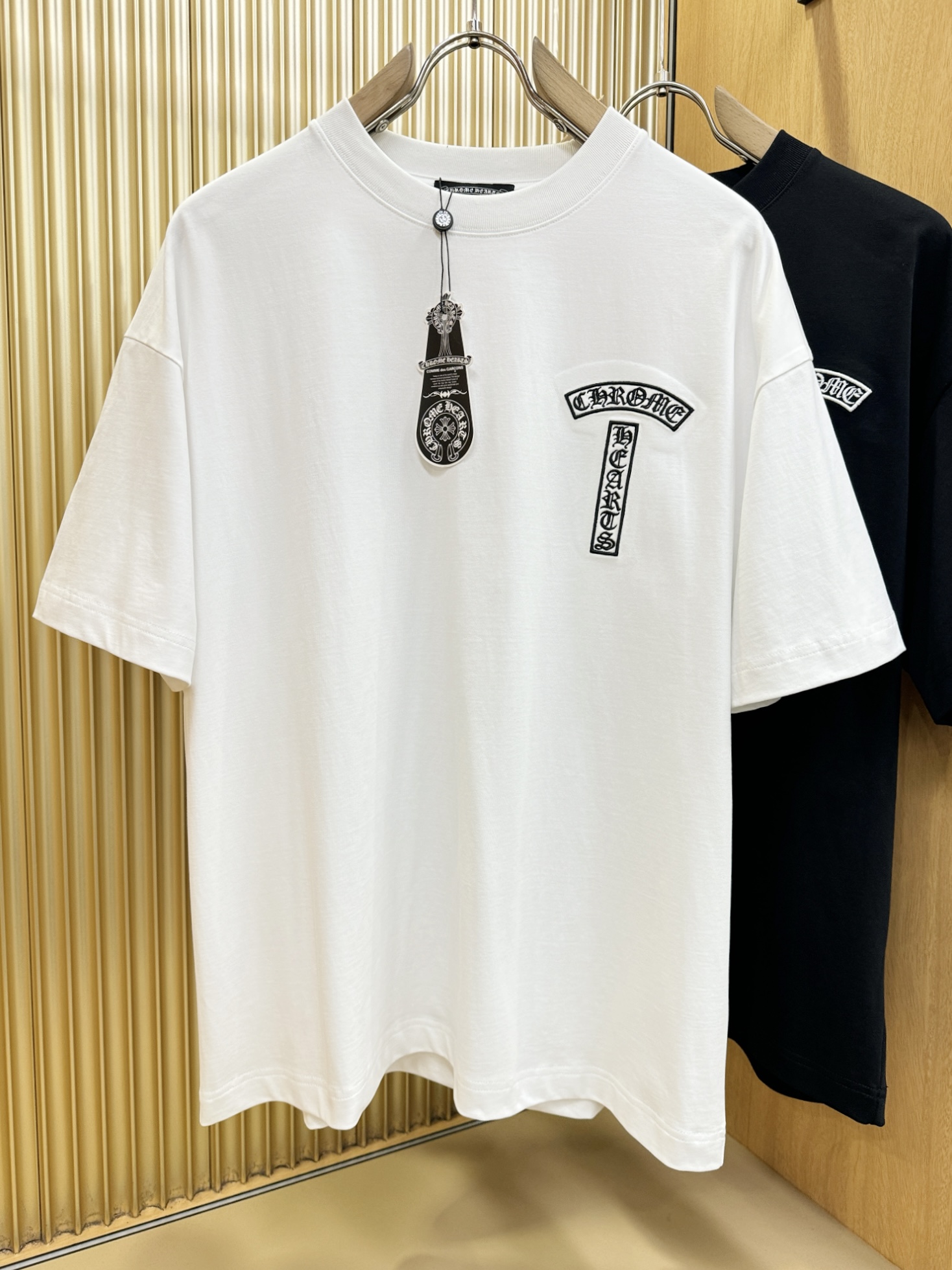 CHROME HEARTS 克罗心 2026新款短袖T恤！男女同款！走秀图案时尚休闲短袖T恤衫！设计lo